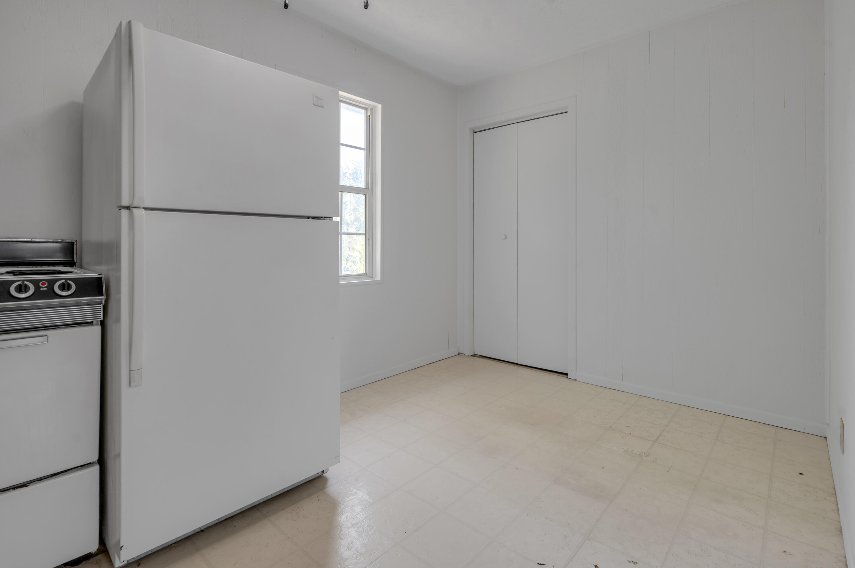 2453 Eastway Drive Property Photo 49