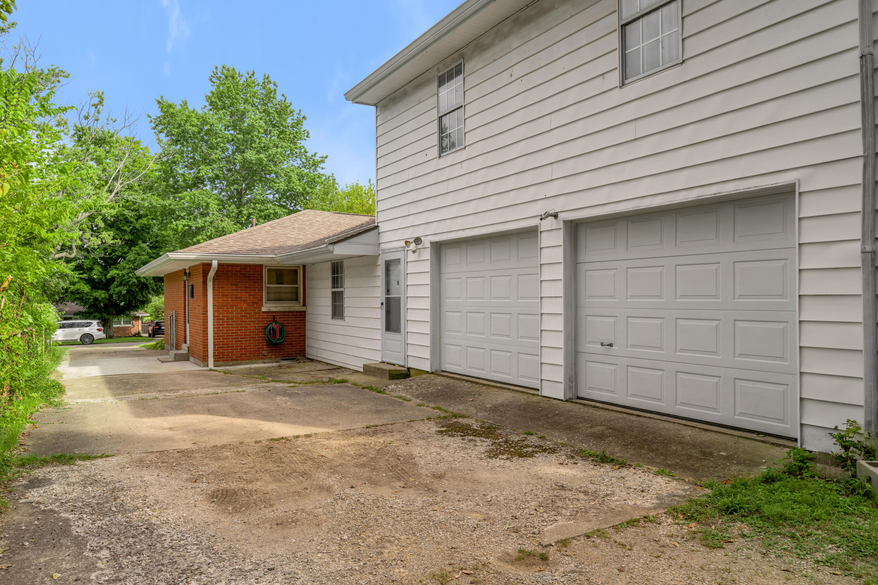 2453 Eastway Drive Property Photo 63