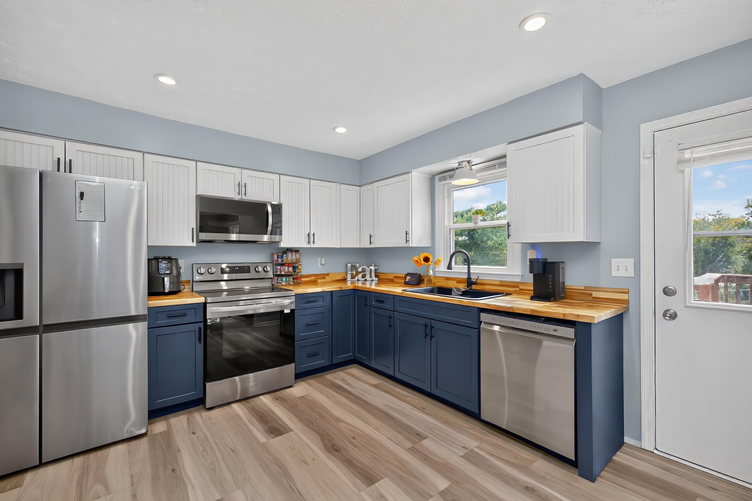 636 Squires Road Property Photo 11