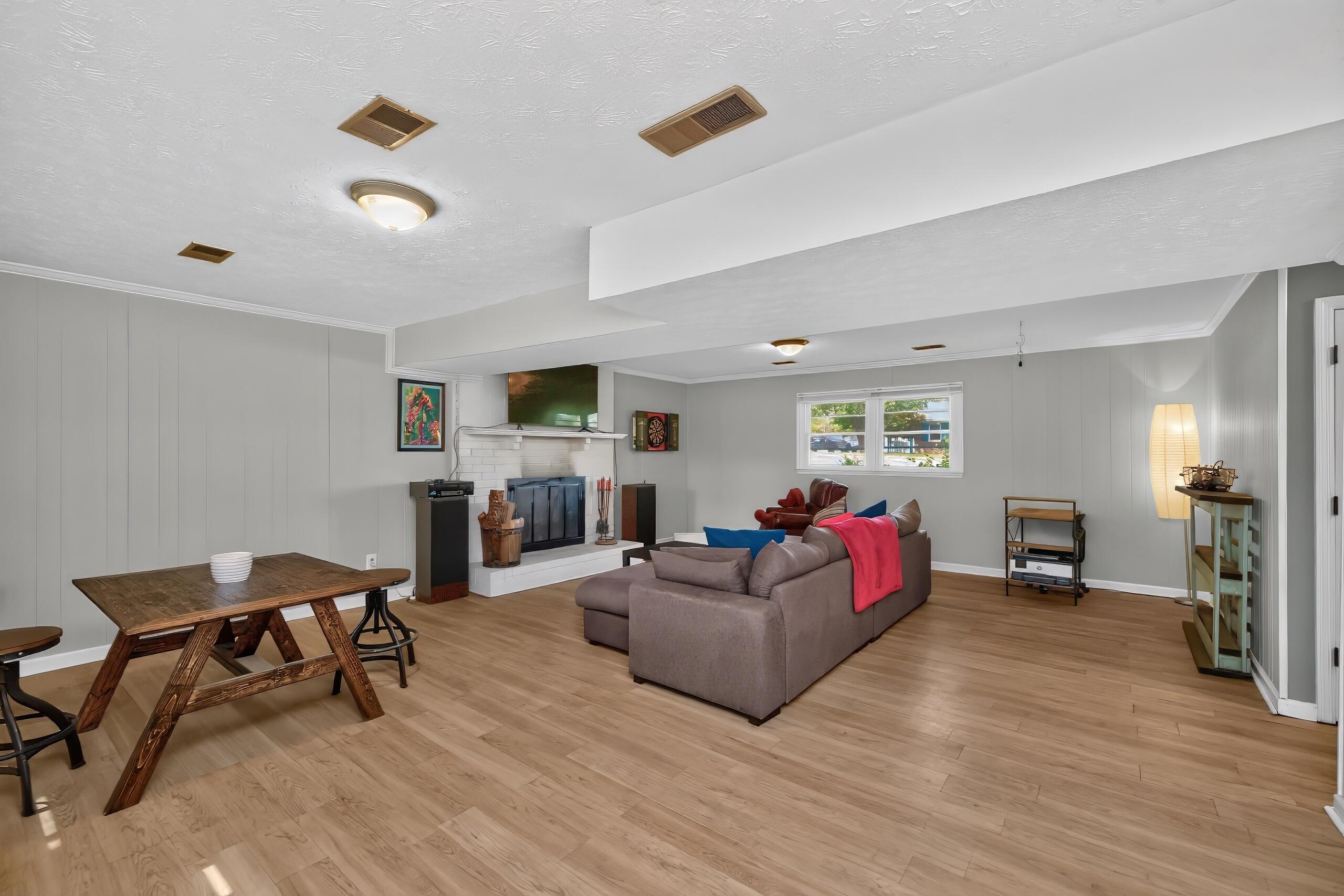 636 Squires Road Property Photo 20