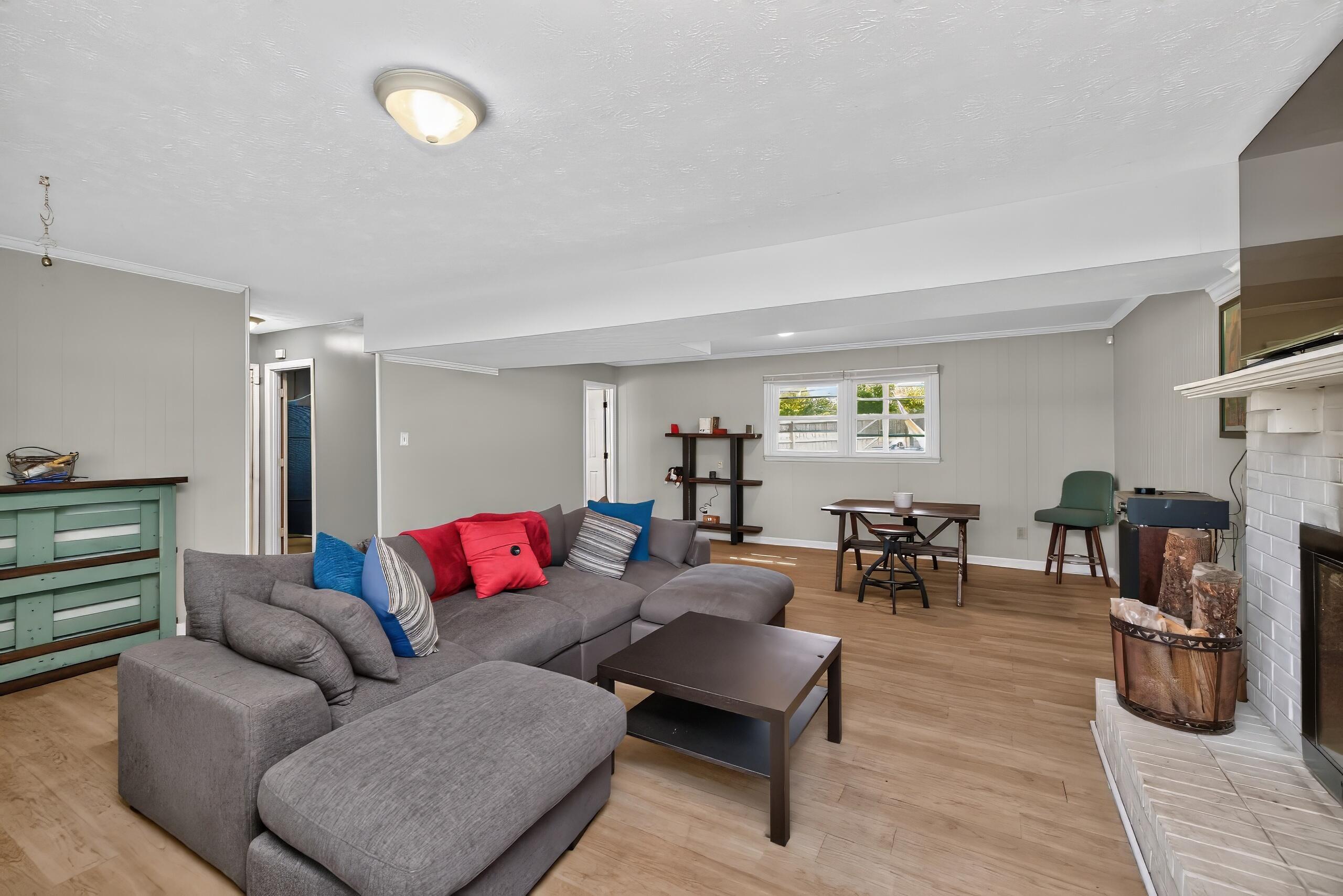 636 Squires Road Property Photo 22