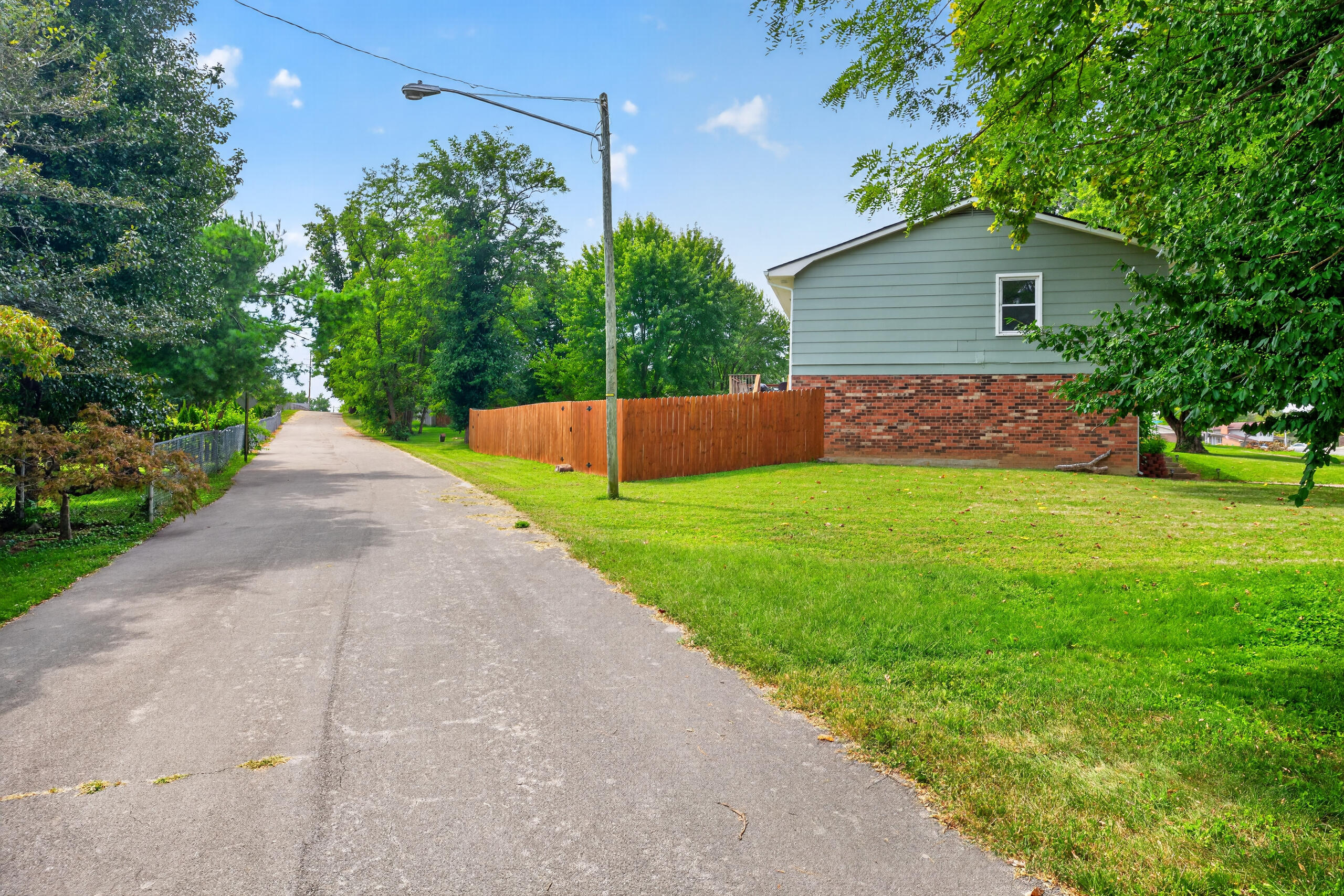 636 Squires Road Property Photo 30