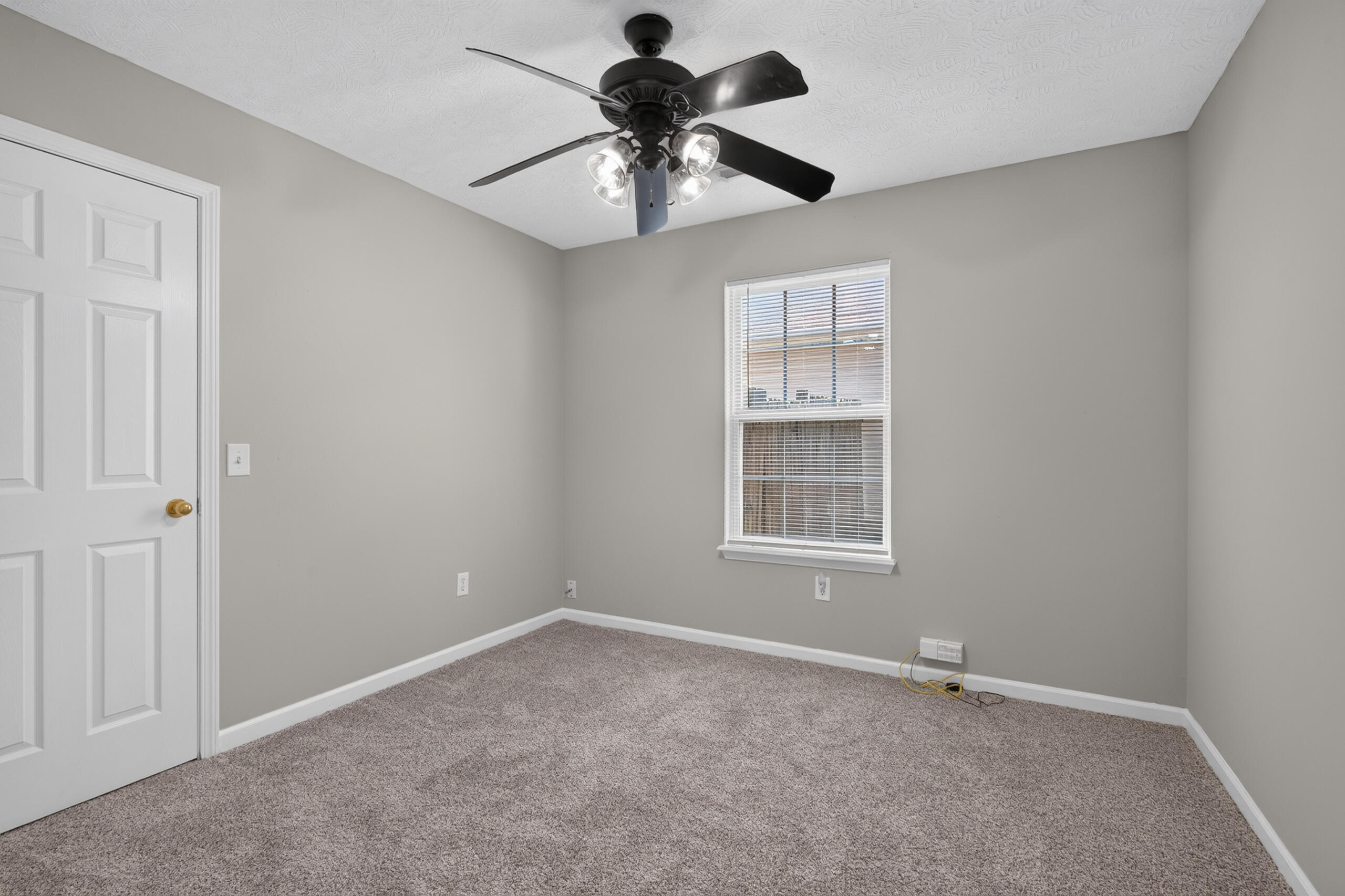 108 Richfields Avenue Property Photo 15