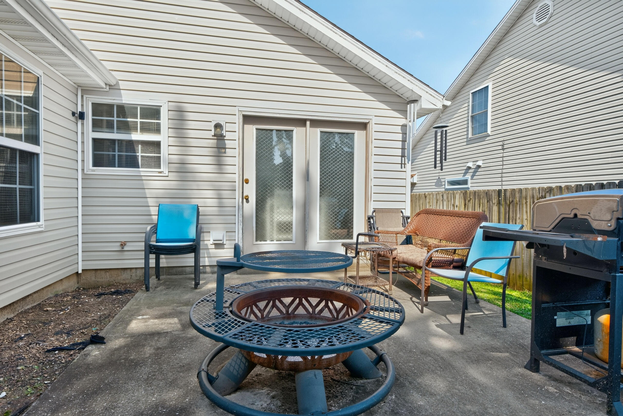108 Richfields Avenue Property Photo 19
