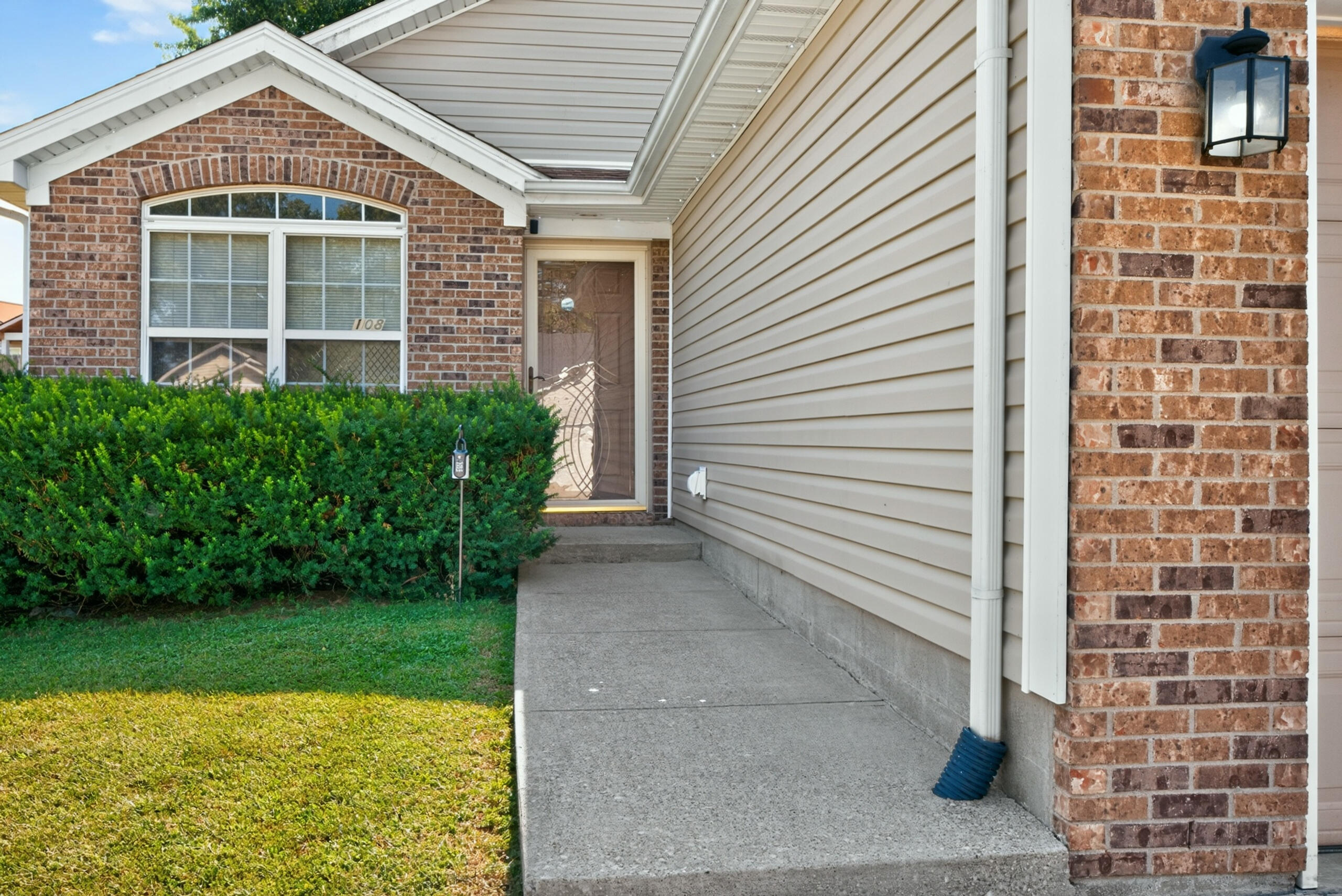 108 Richfields Avenue Property Photo 22