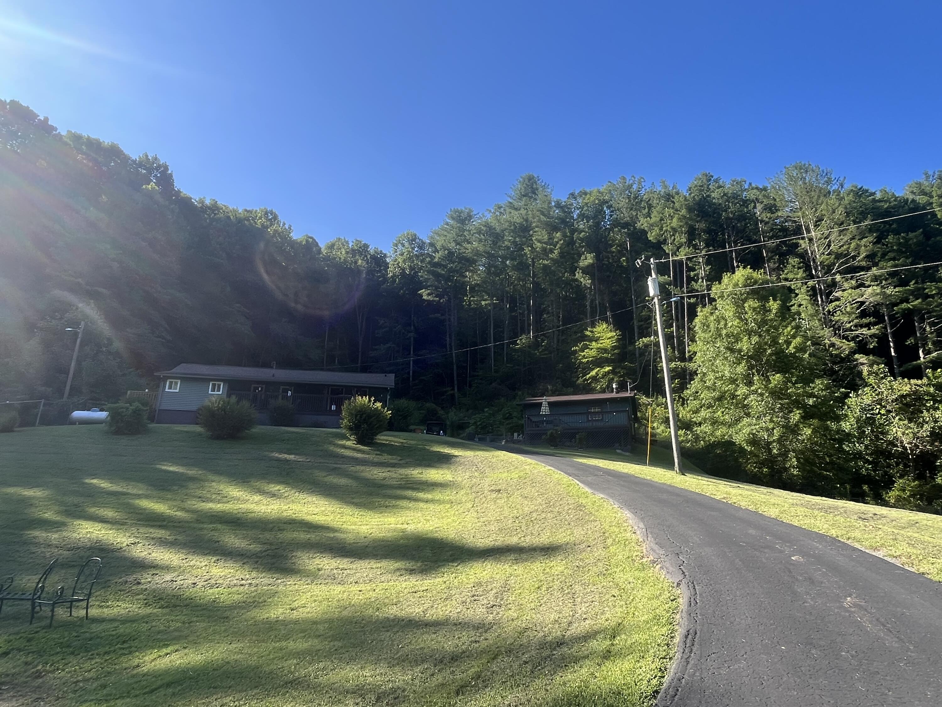 341 Long Branch Right Fork Road