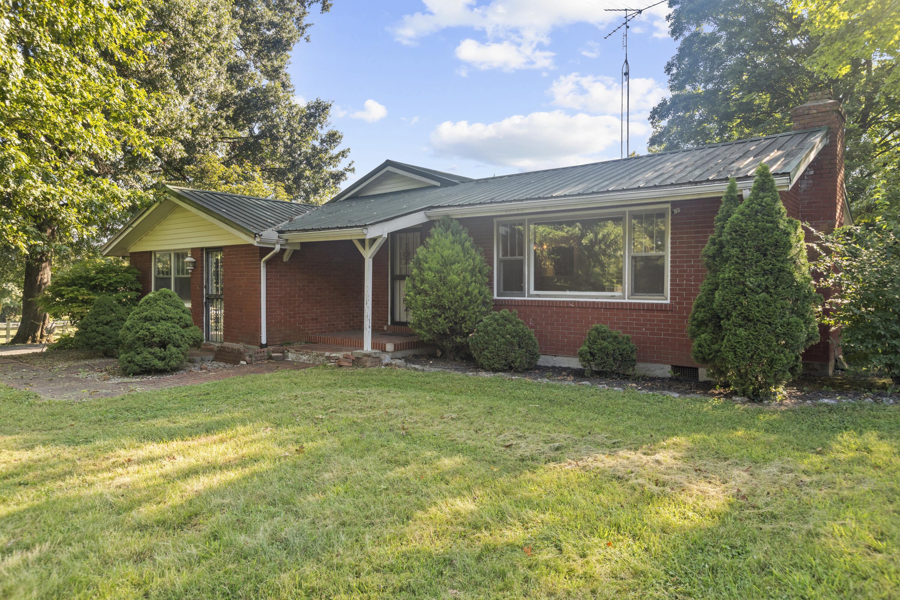 8234 Owenton Road Property Photo 2