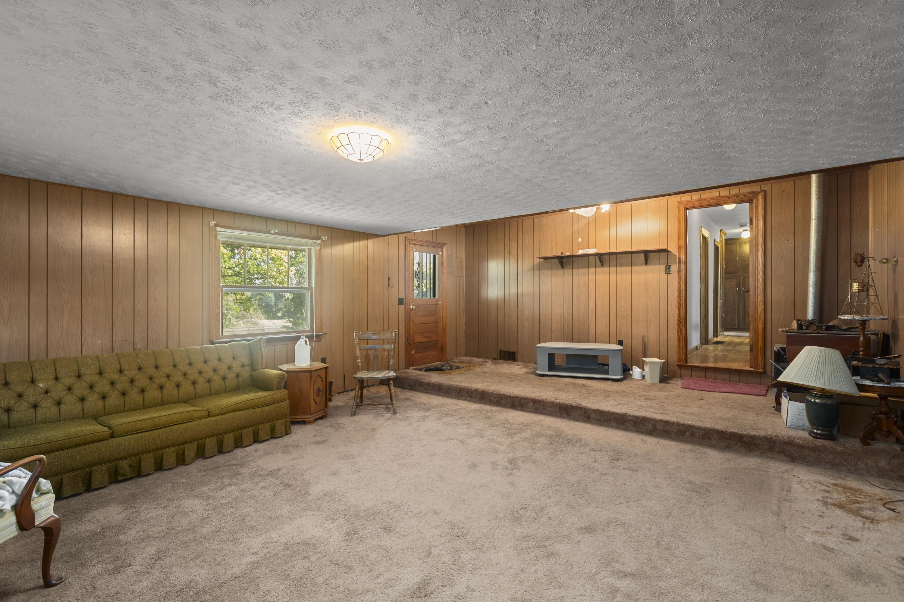 8234 Owenton Road Property Photo 10