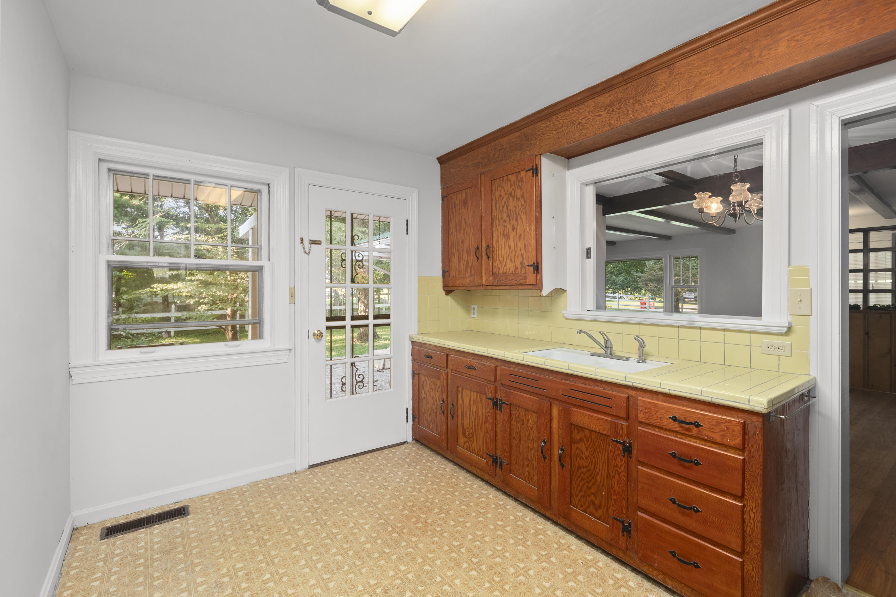 8234 Owenton Road Property Photo 12
