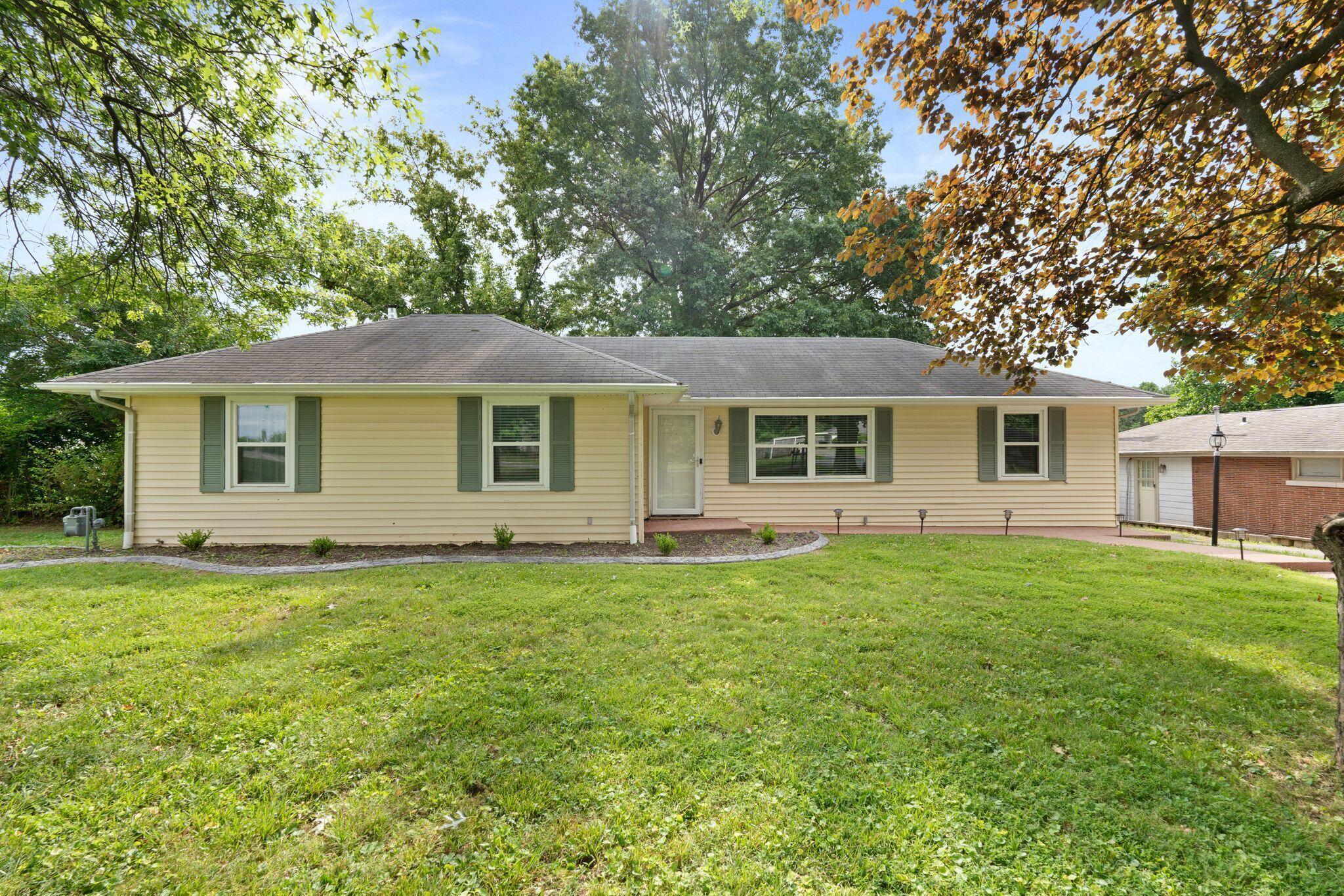 573 Cane Run Road Property Photo 1