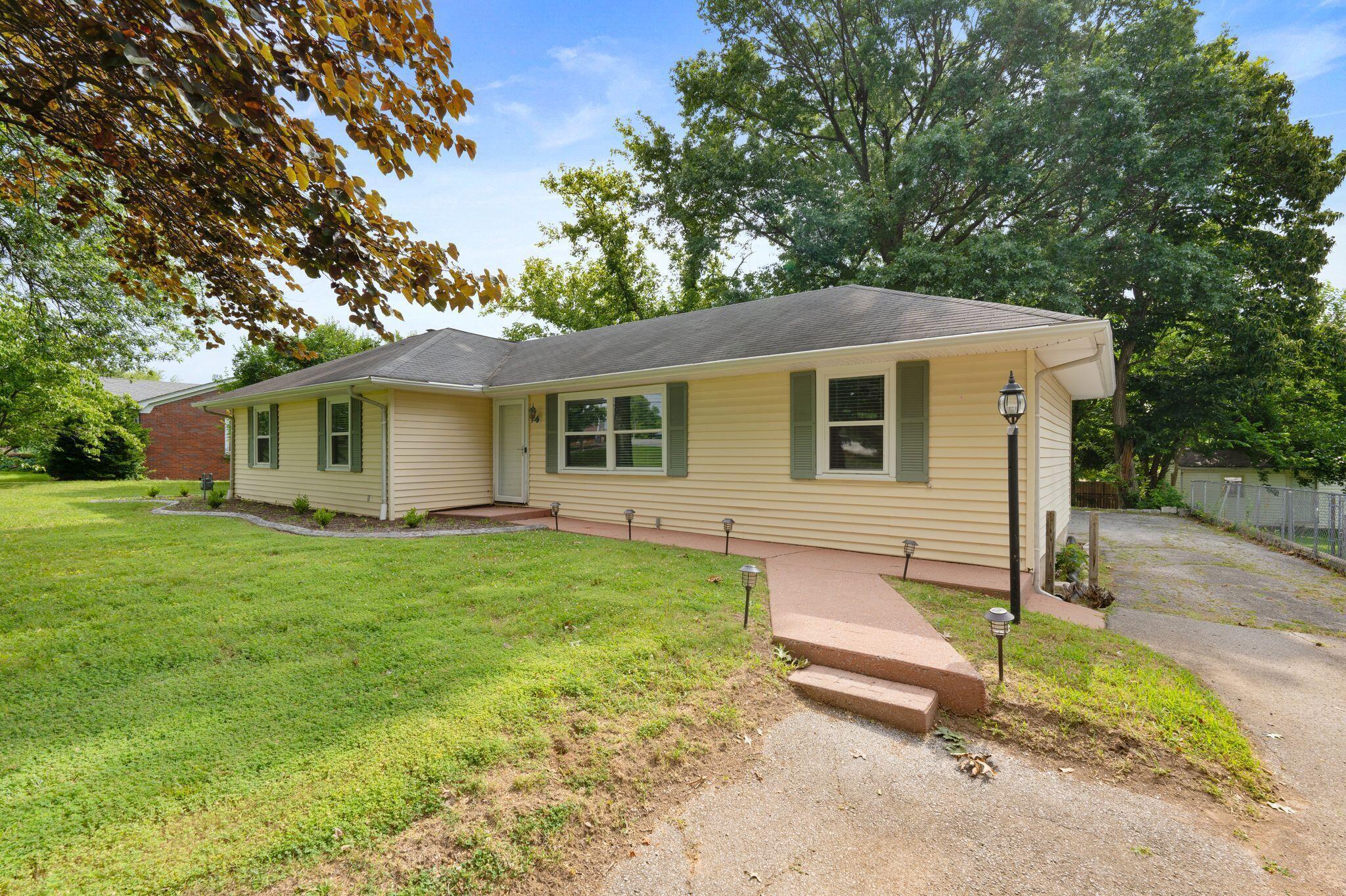 573 Cane Run Road Property Photo 2
