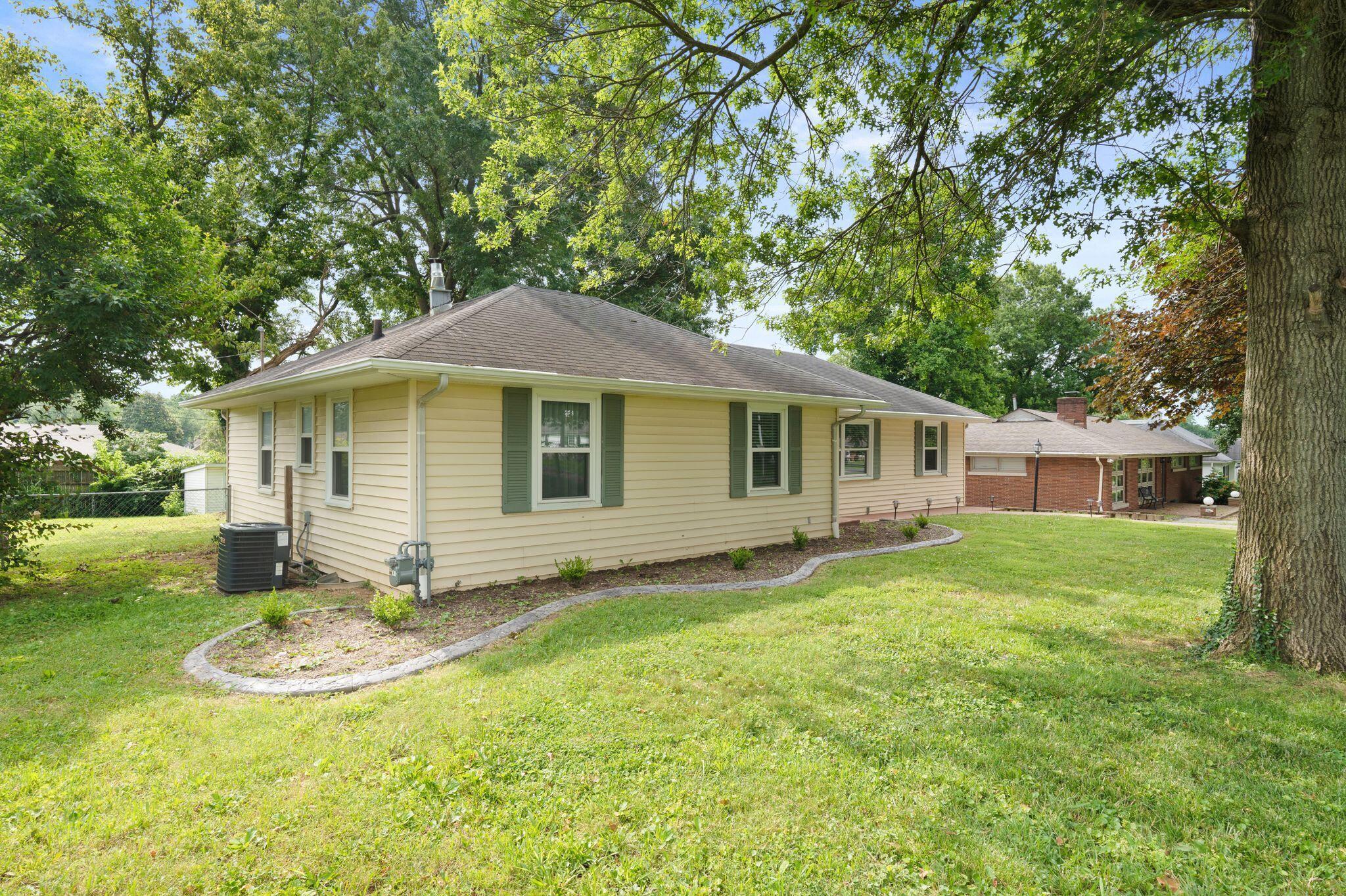 573 Cane Run Road Property Photo 3