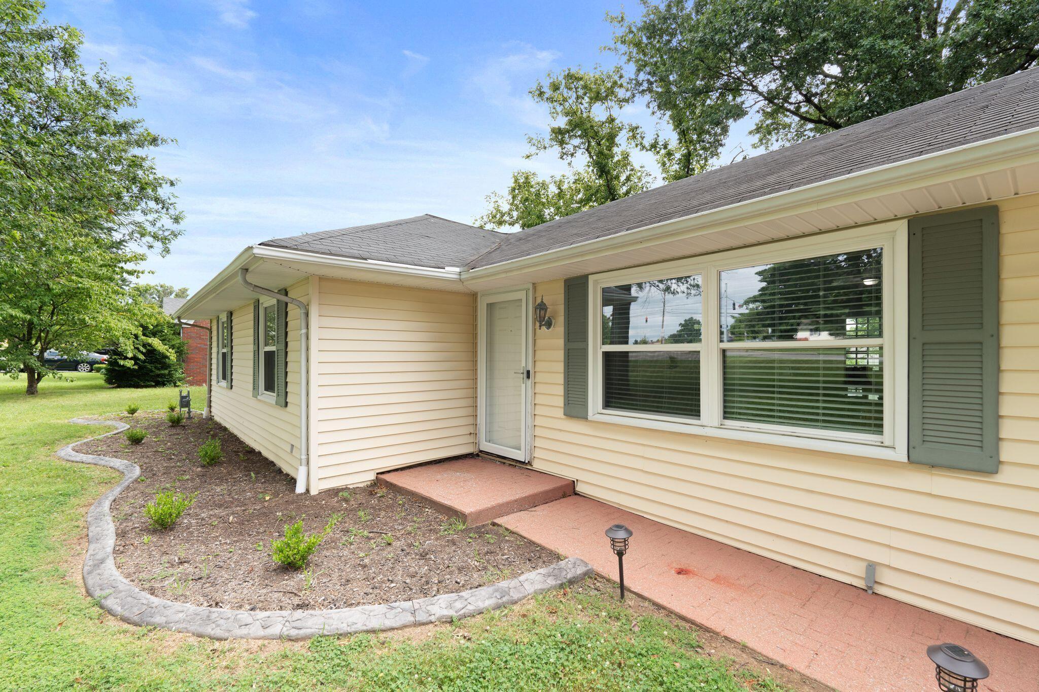 573 Cane Run Road Property Photo 4