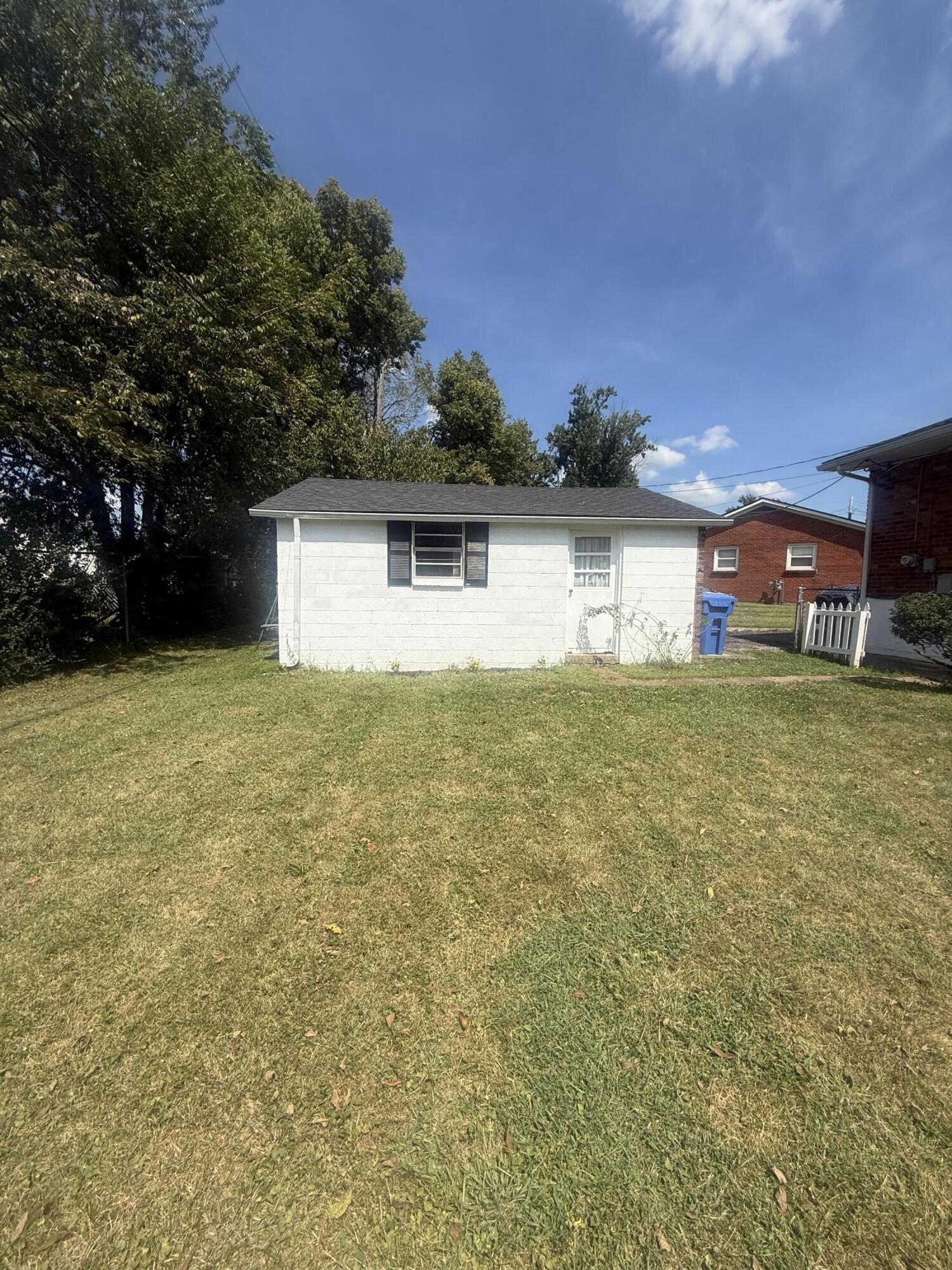 710 Dunes Circle Property Photo 8