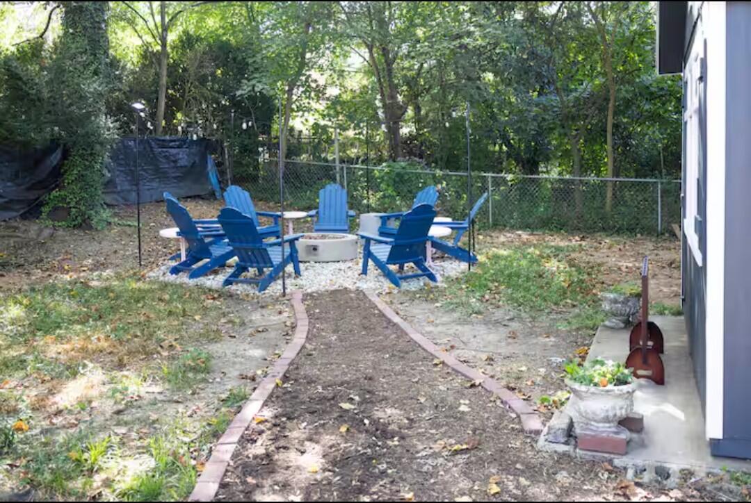 418 Logan Street Property Photo 33