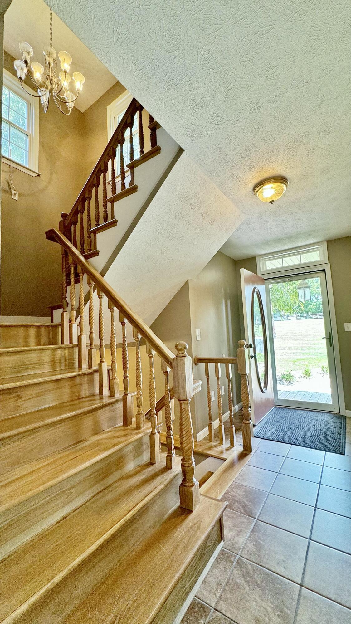 1248 Kendall Lane Property Photo 4