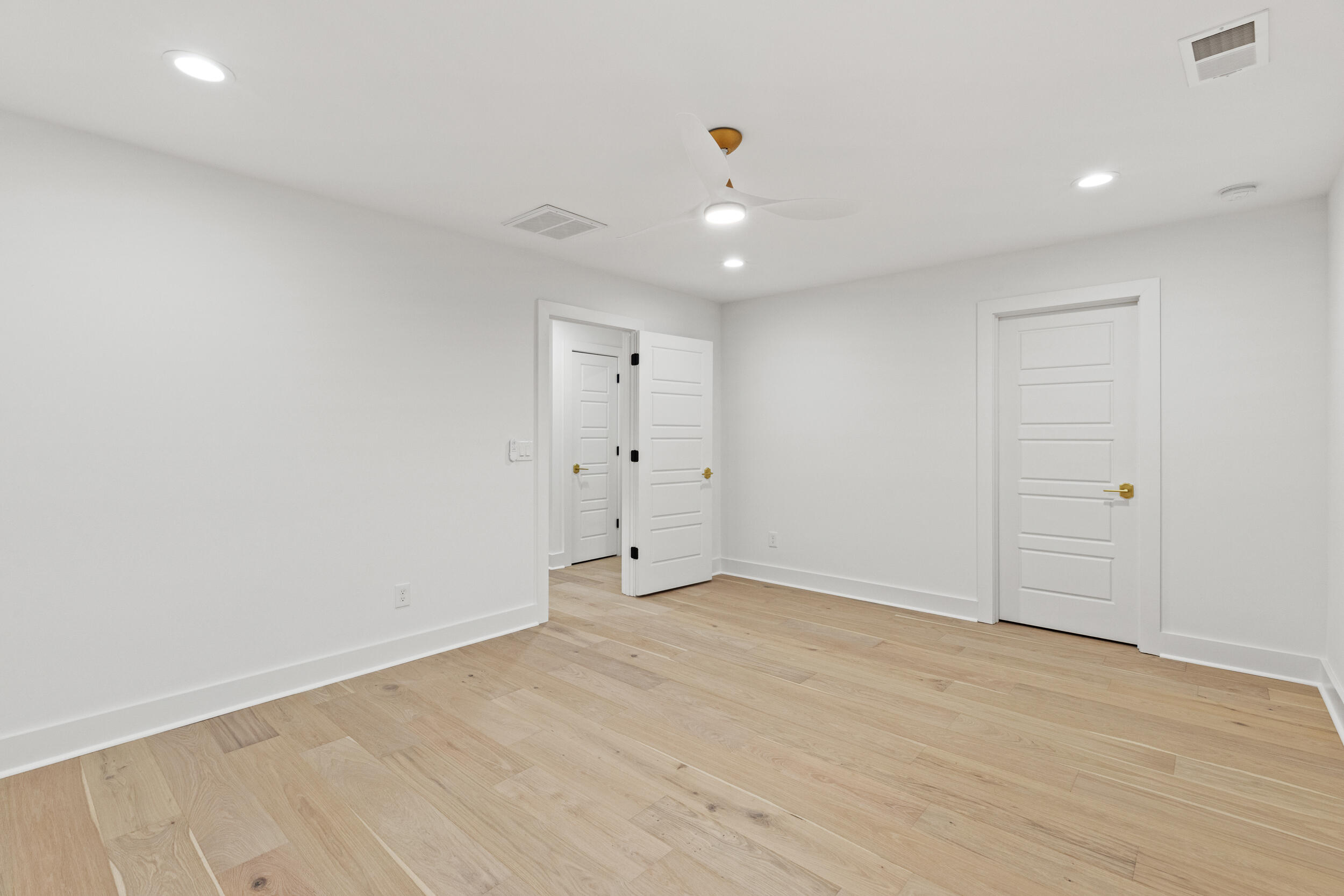 2624 Lucca Place Property Photo 33