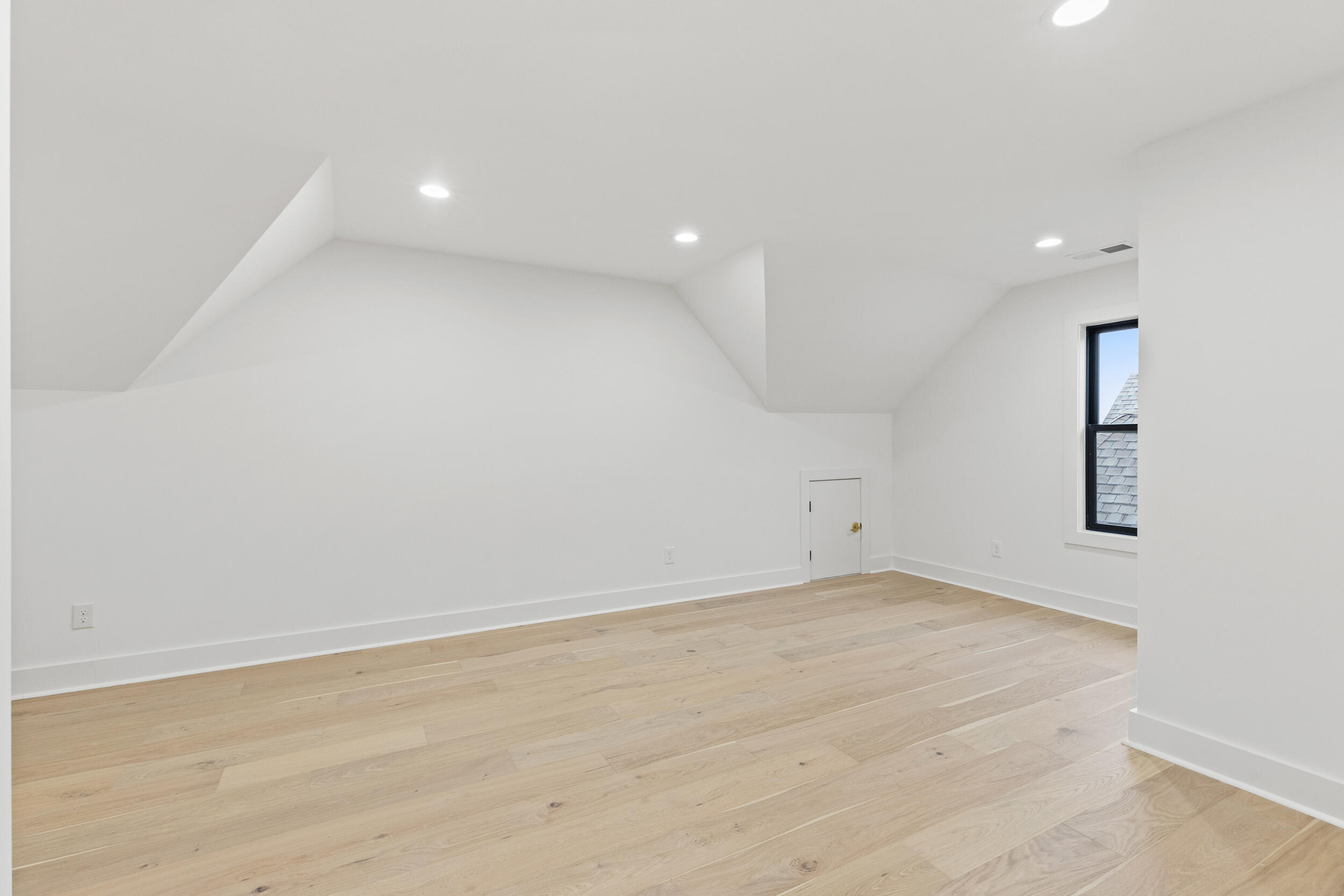 2624 Lucca Place Property Photo 35