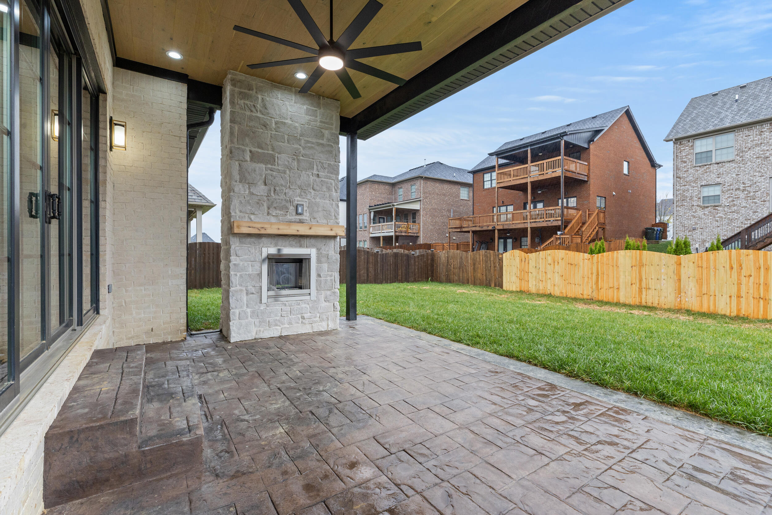 2624 Lucca Place Property Photo 48