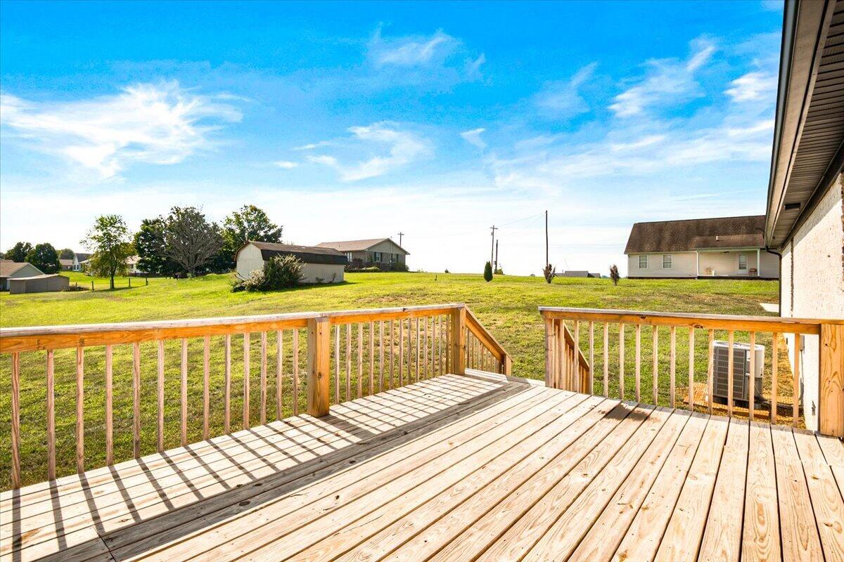 46 Caden Lane Property Photo 16