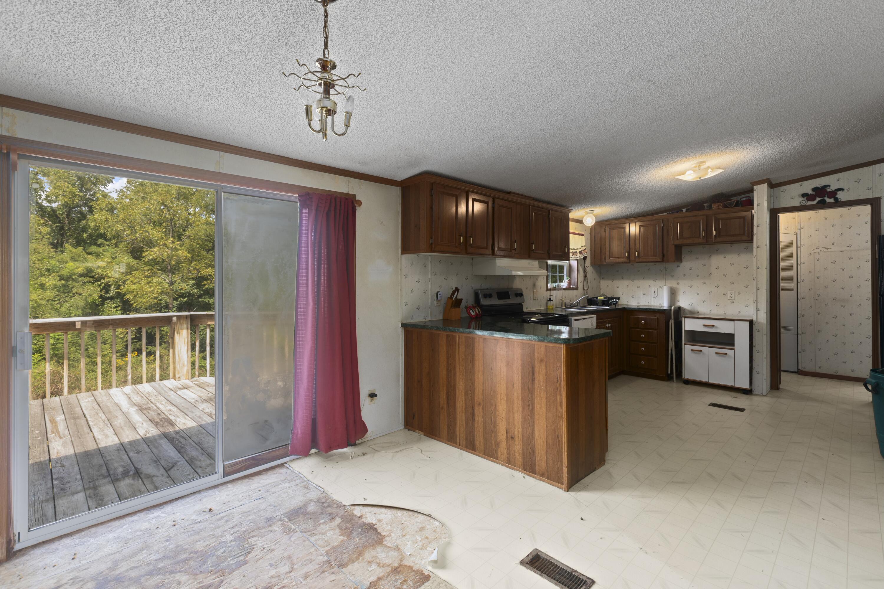 2748 Corinth-hinton Road Property Photo 5