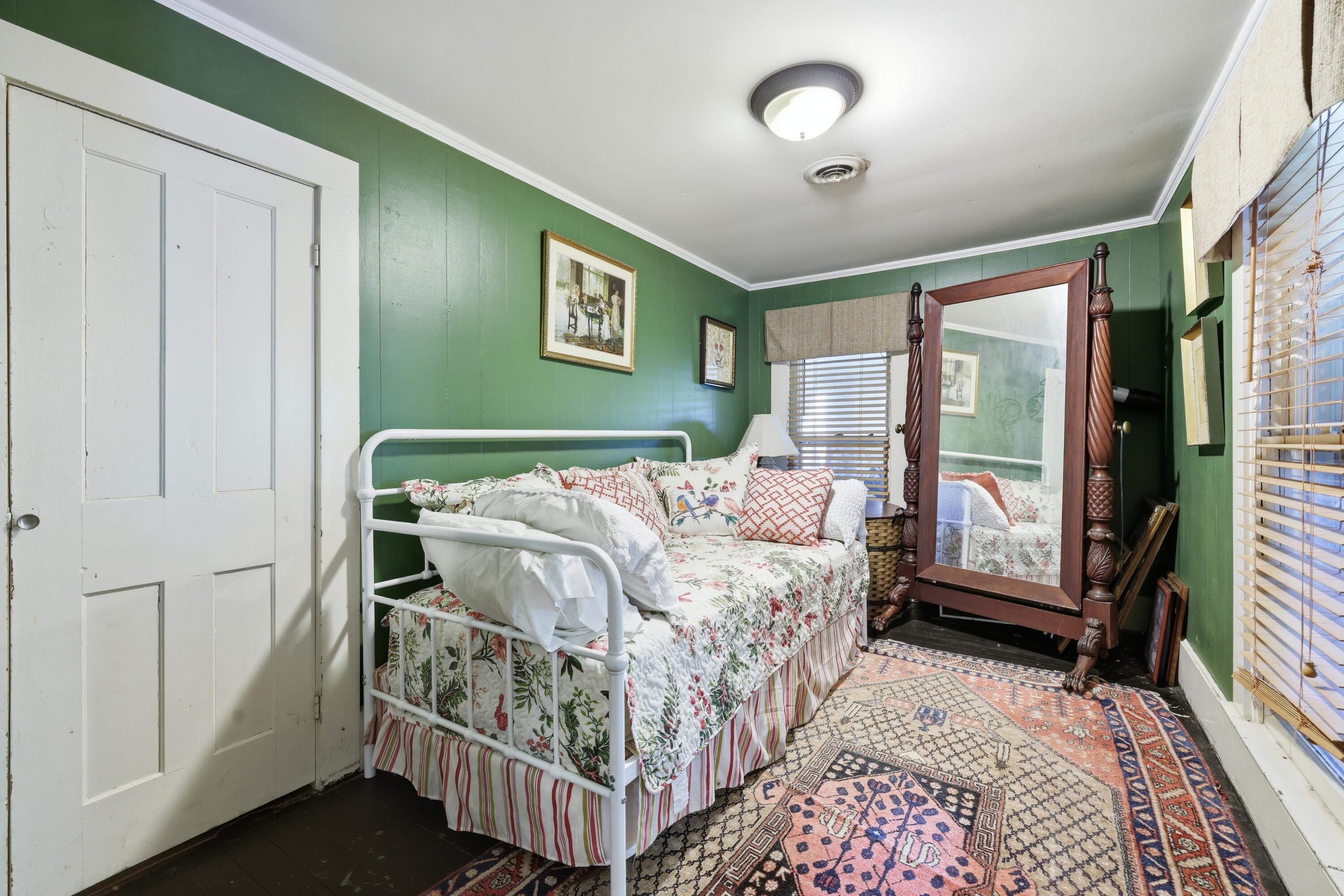 1581 Almo Road Property Photo 28