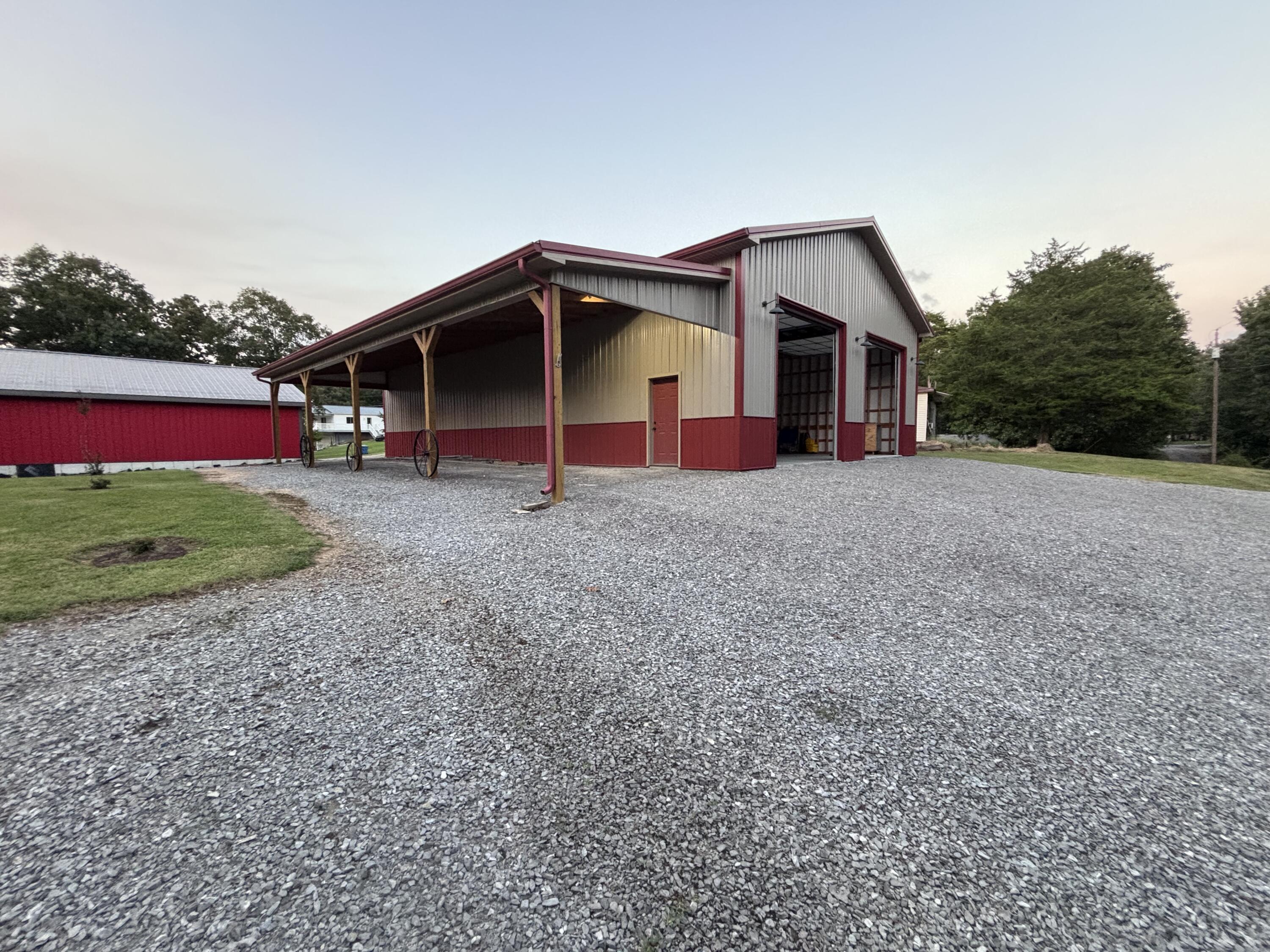 108 Gullview Drive Property Photo 6