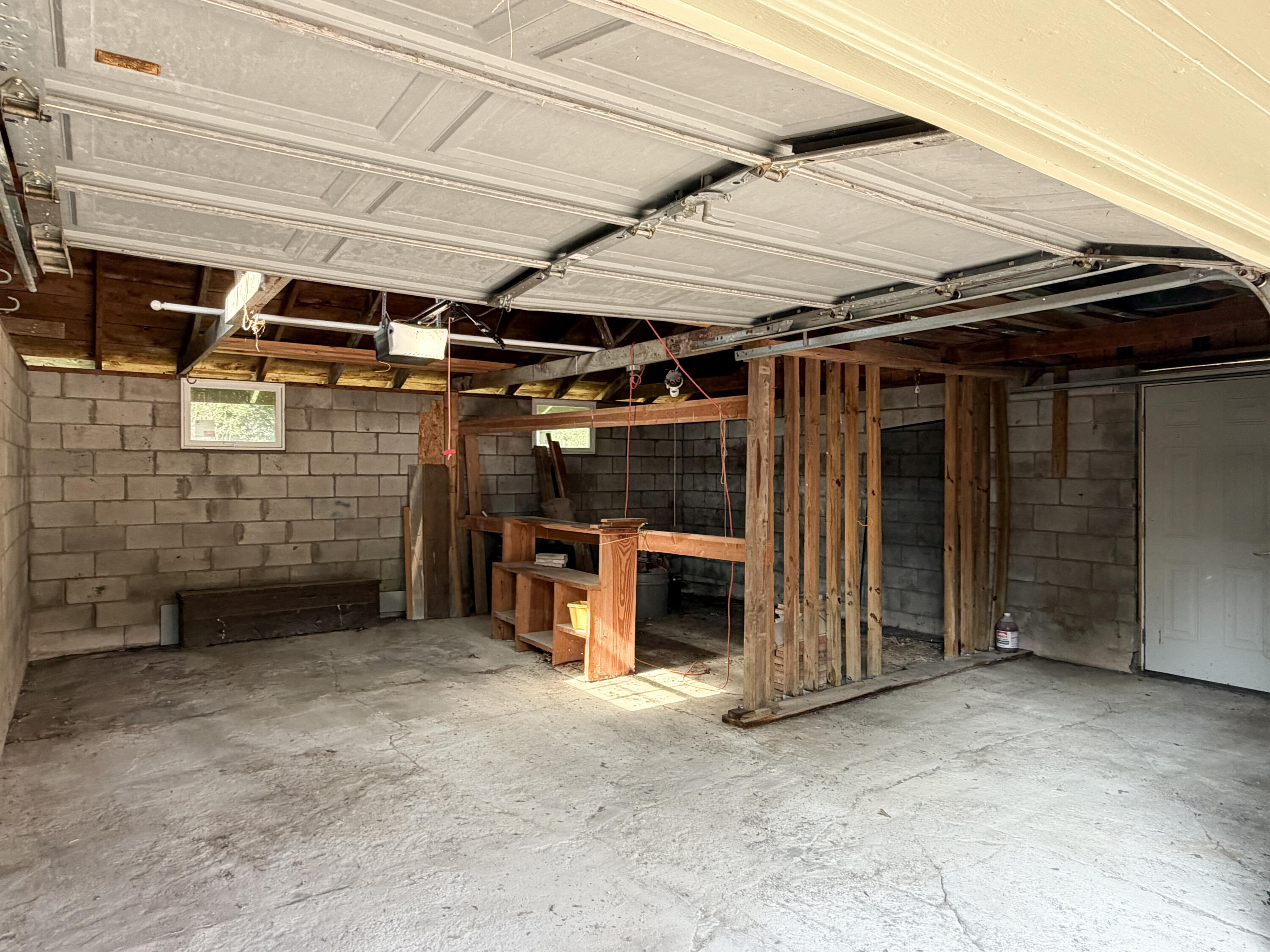 616 Springridge Drive Property Photo 5