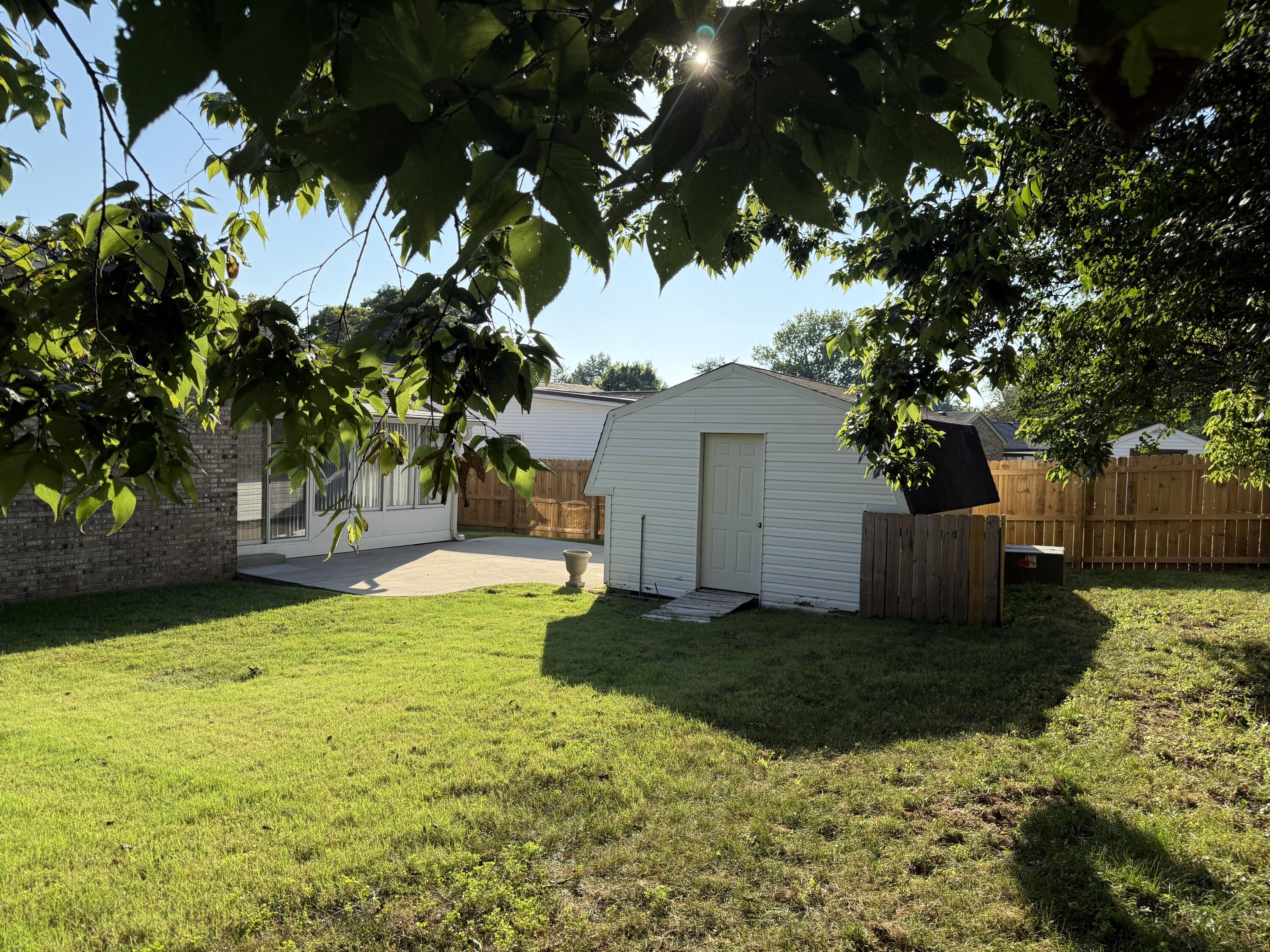 329 Stonegate Way Property Photo 24