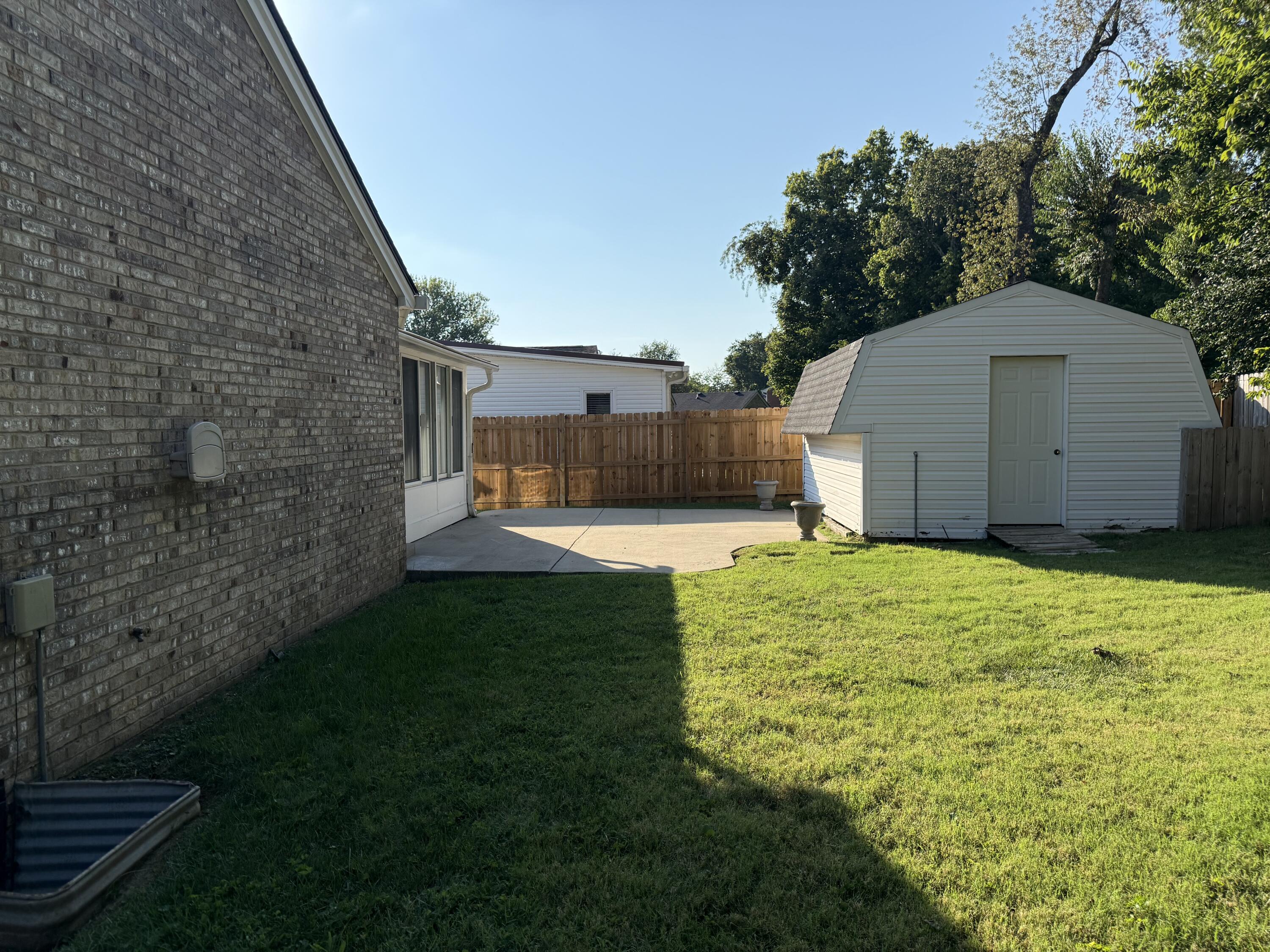 329 Stonegate Way Property Photo 27
