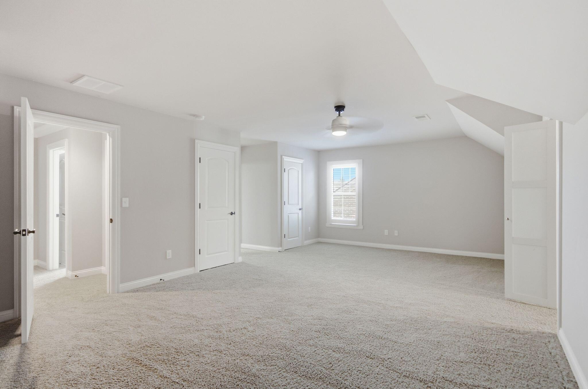 3901 Wentworth Place Property Photo 17