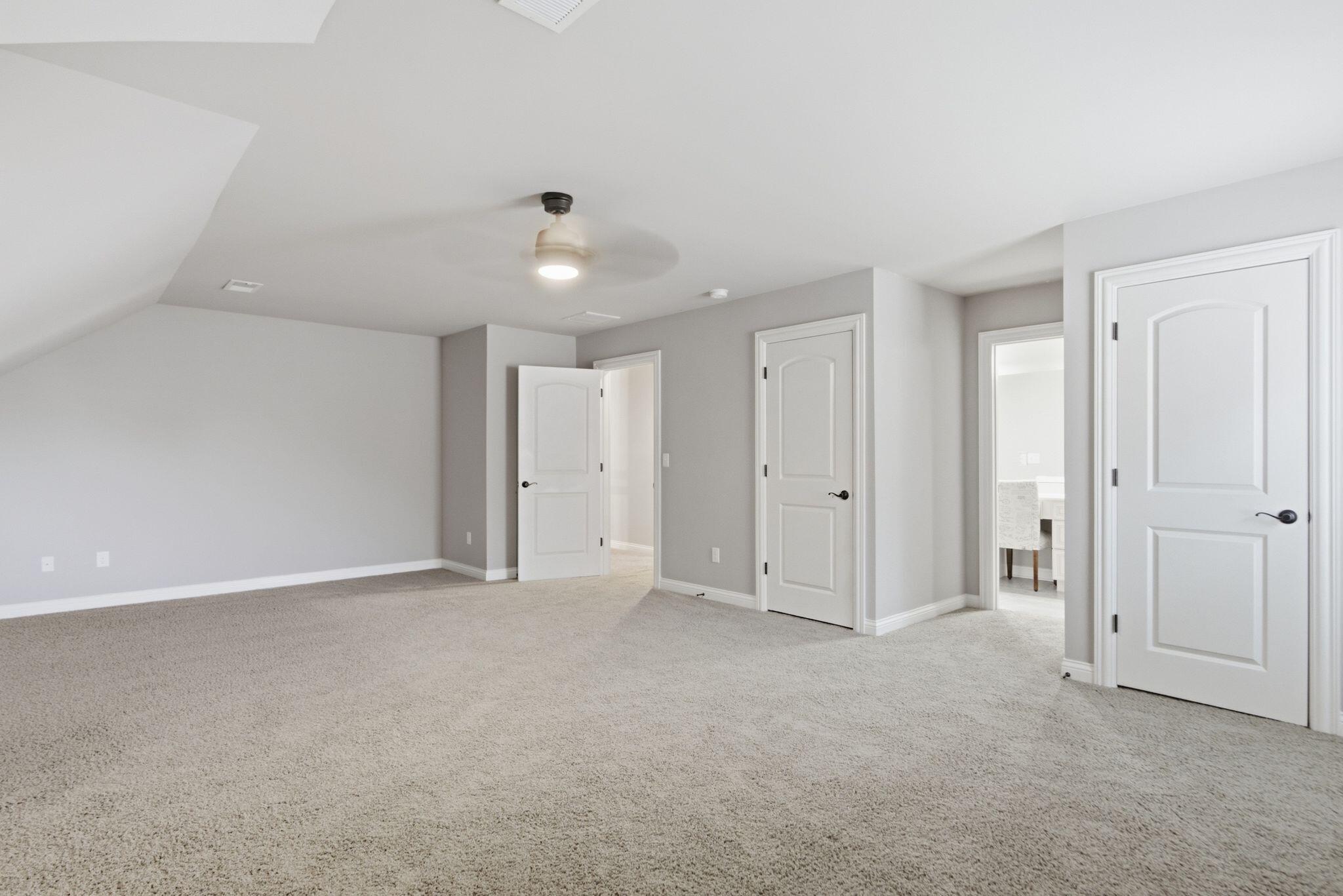 3901 Wentworth Place Property Photo 18