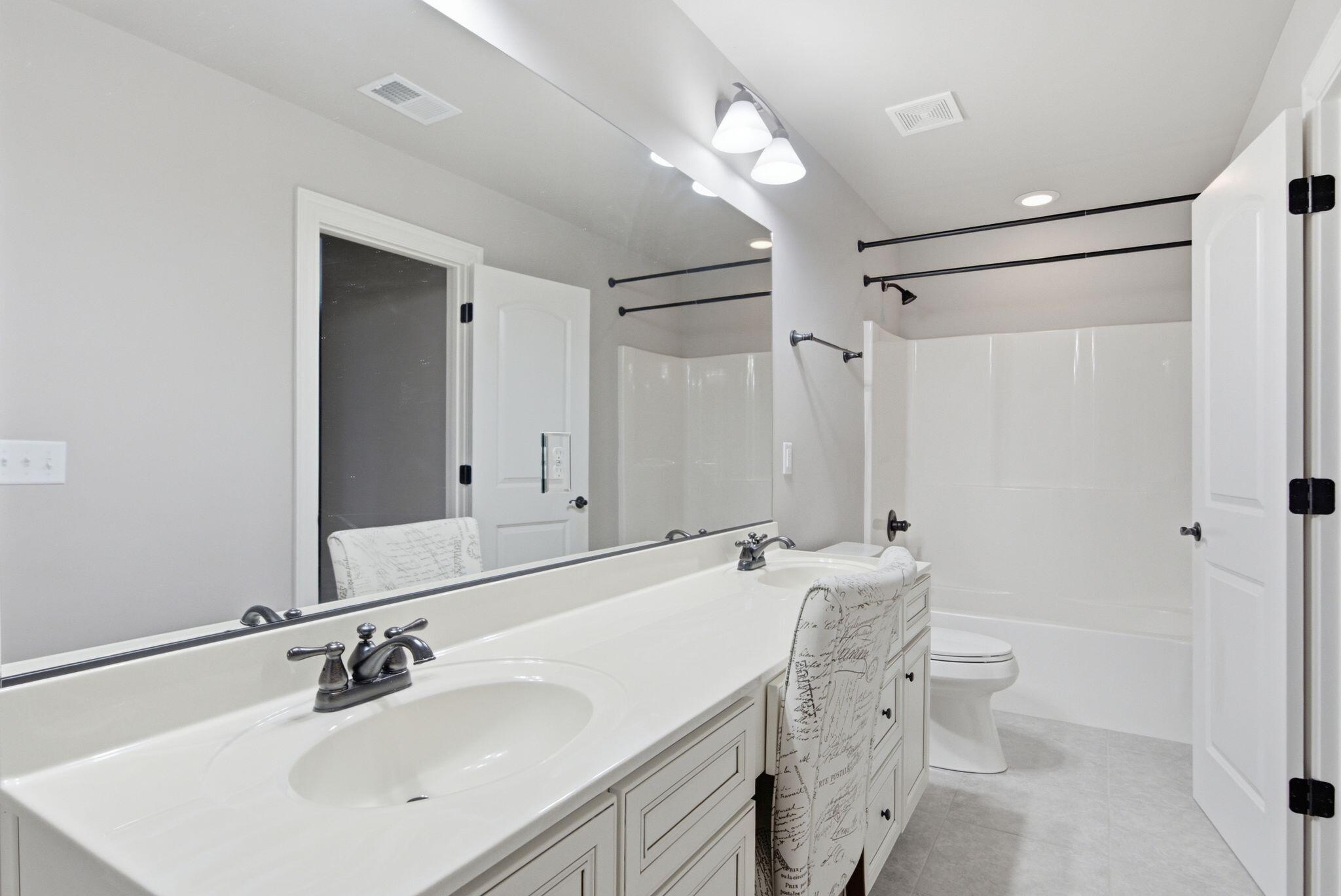 3901 Wentworth Place Property Photo 20