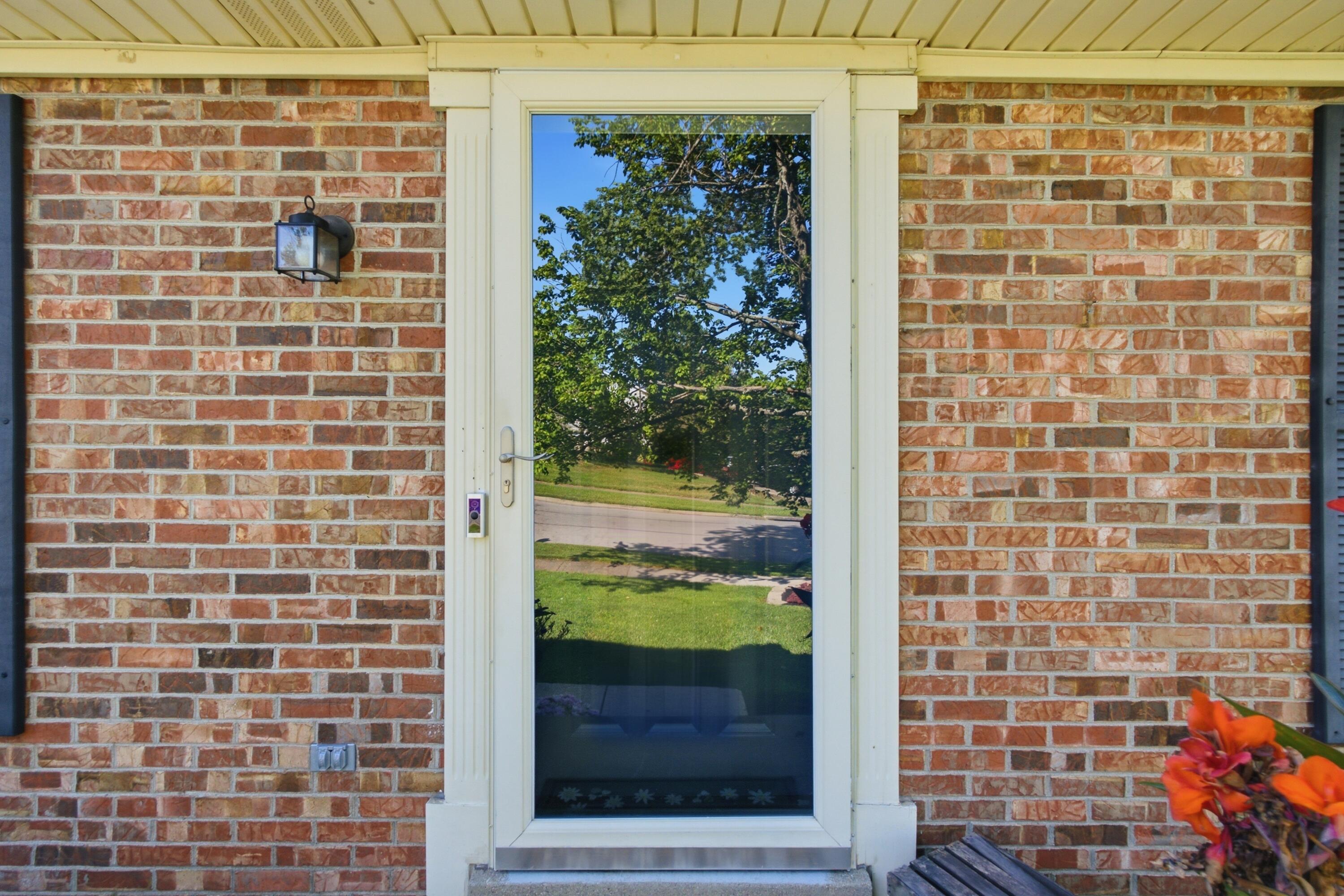 3977 Forest Green Drive Property Photo 6