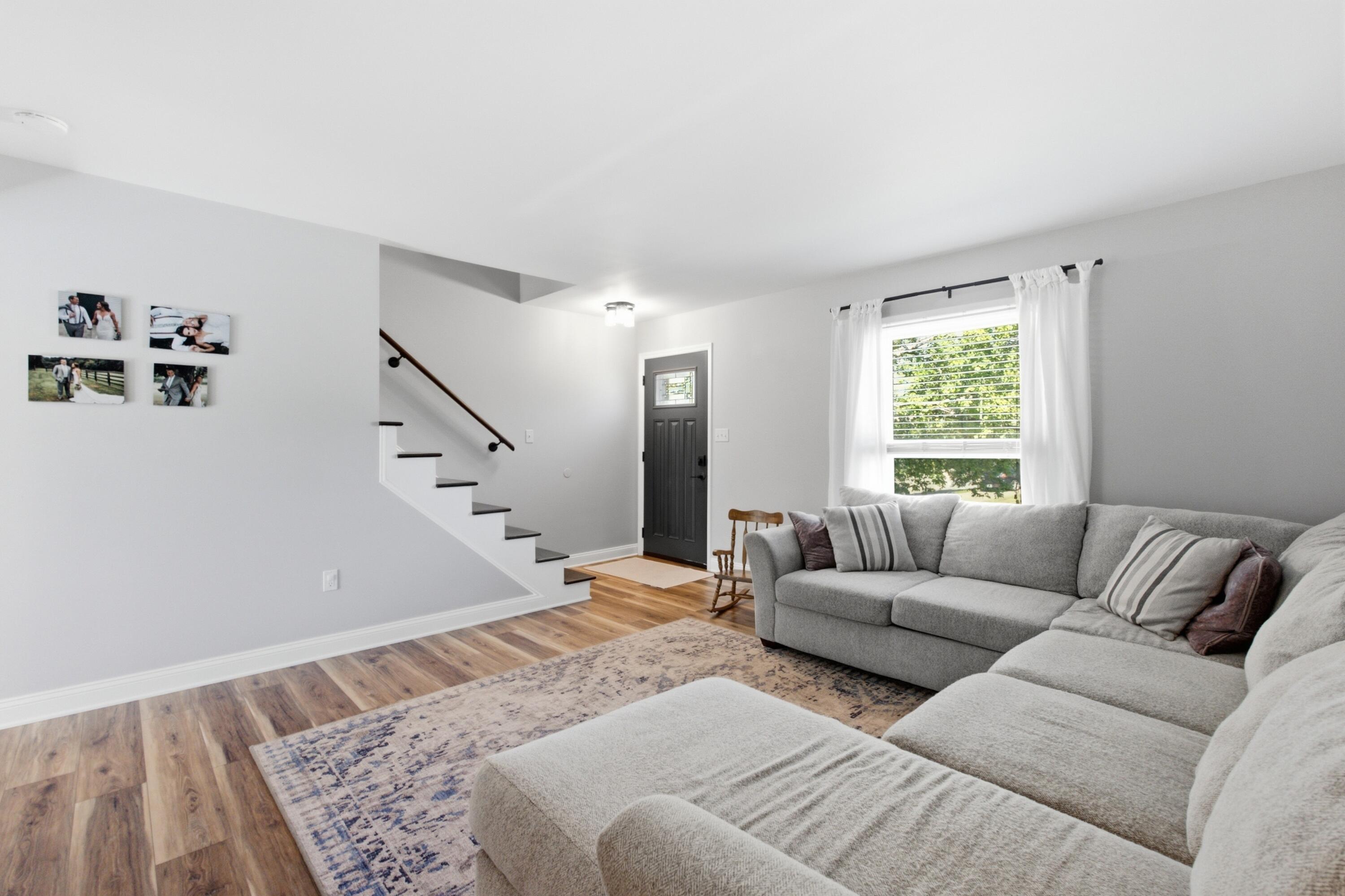 3977 Forest Green Drive Property Photo 10