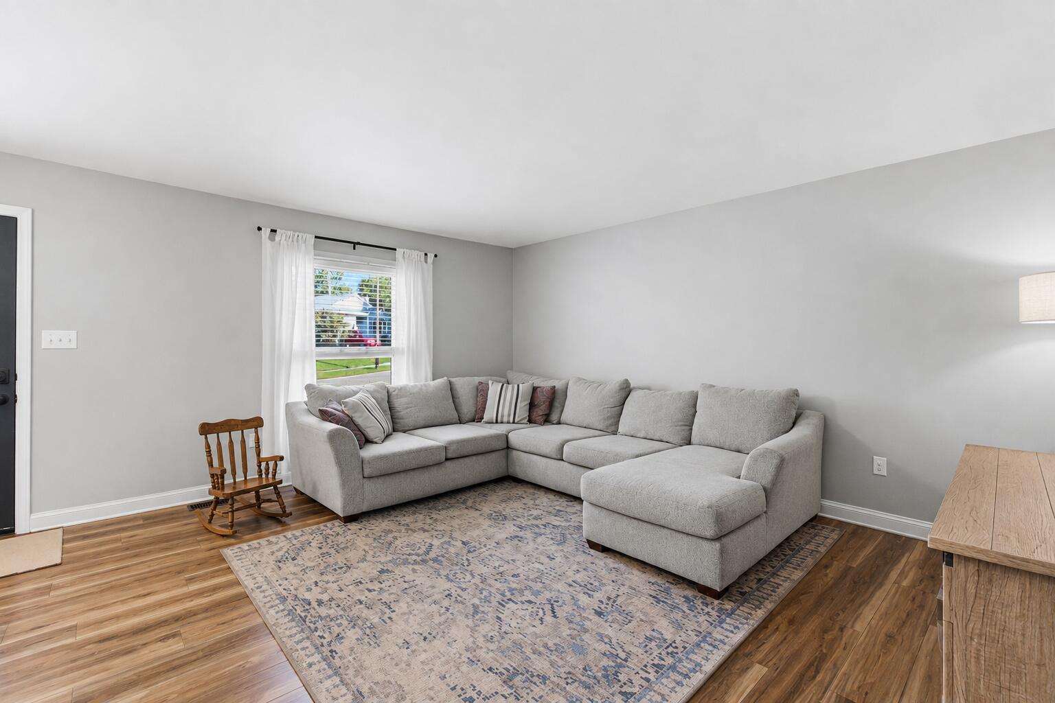 3977 Forest Green Drive Property Photo 11