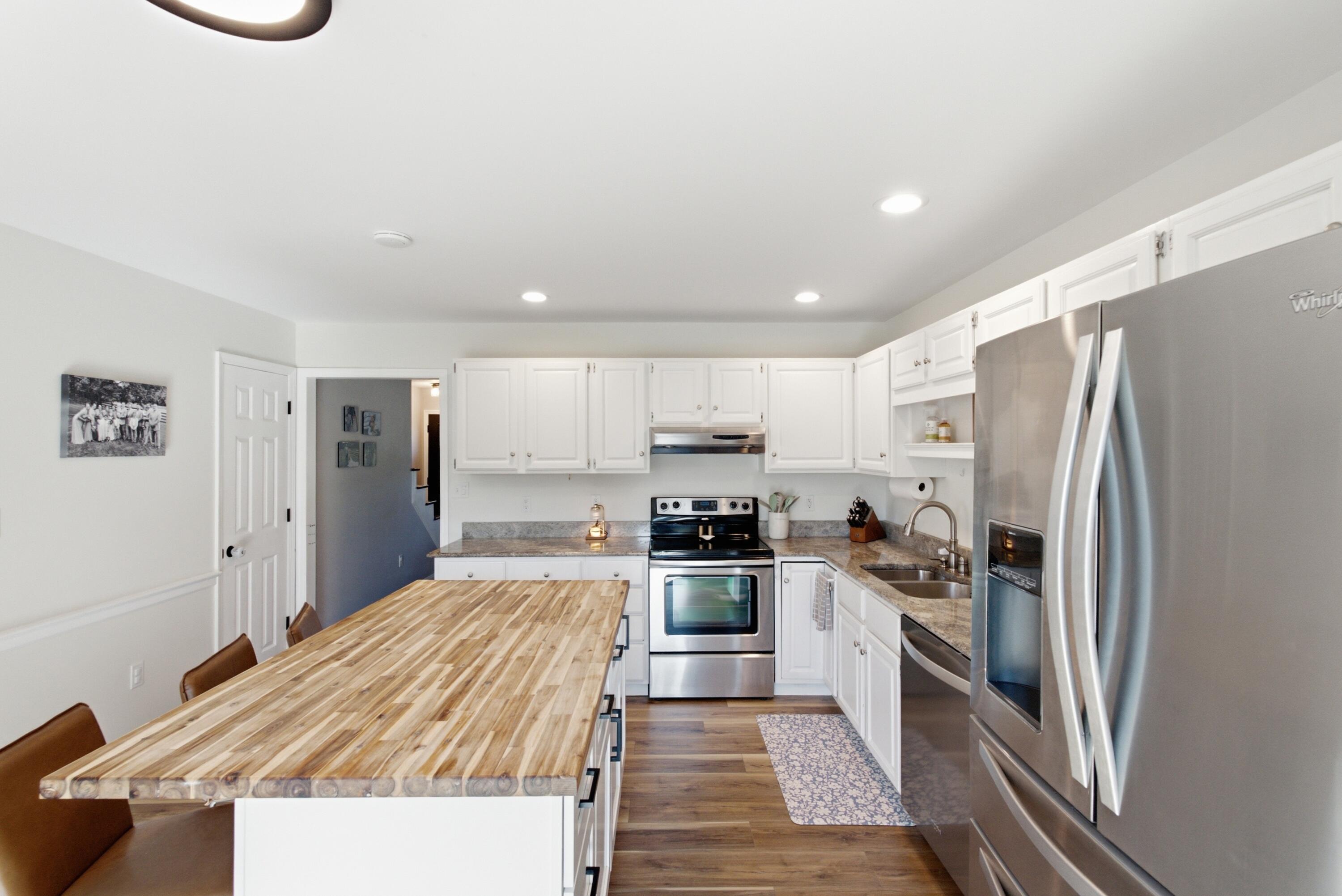 3977 Forest Green Drive Property Photo 14
