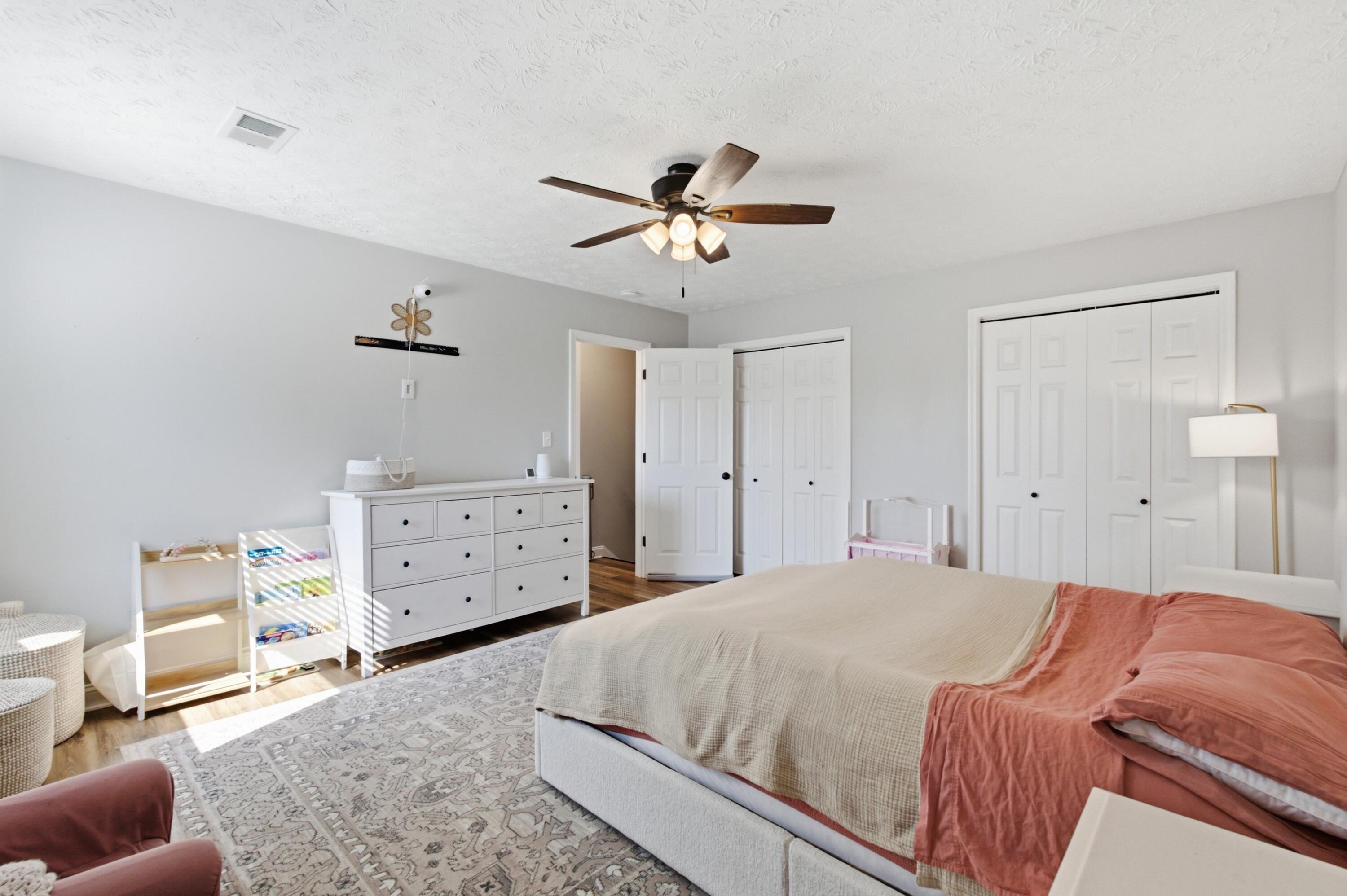 3977 Forest Green Drive Property Photo 29
