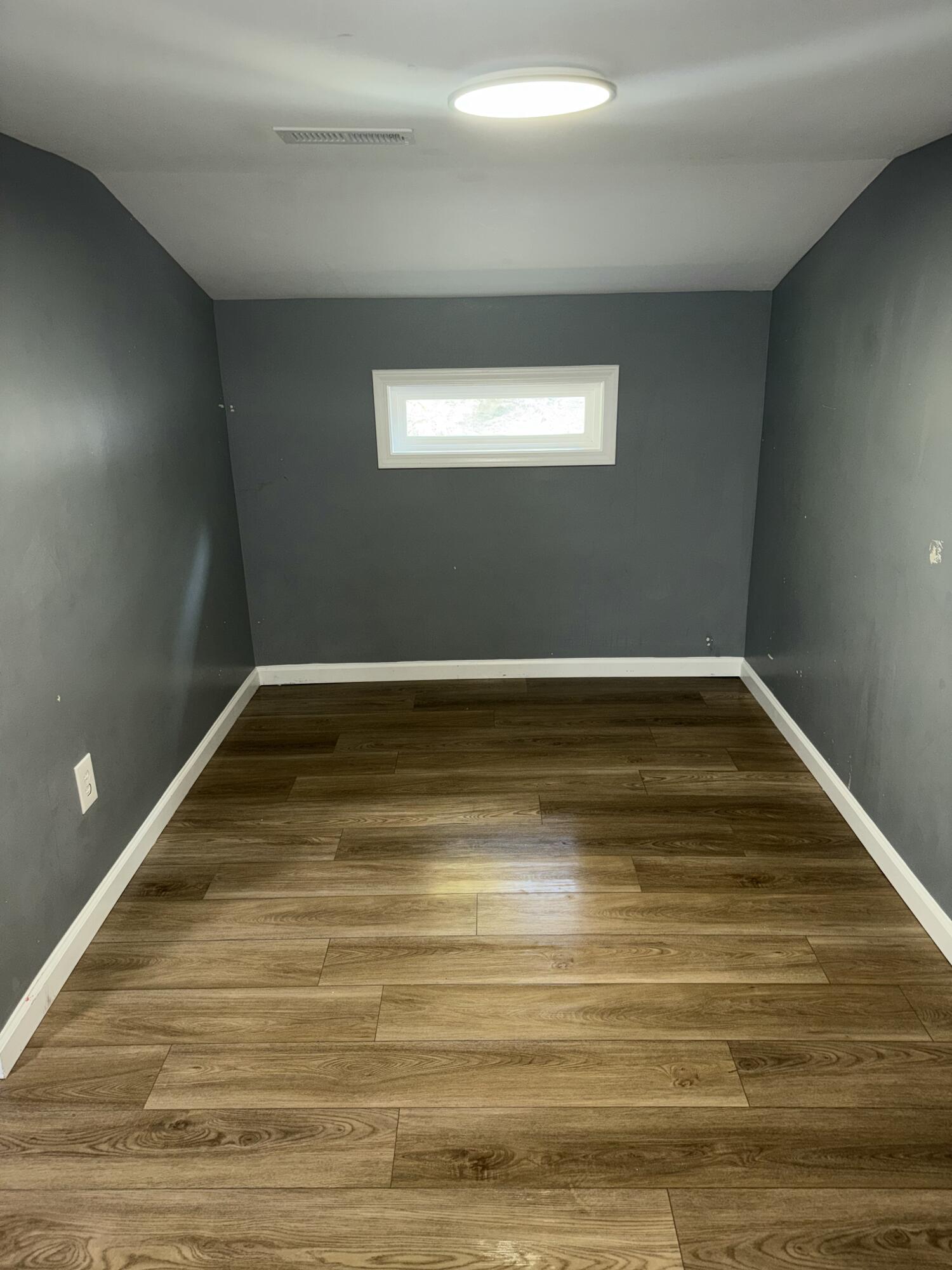 226 E Office Street Property Photo 6