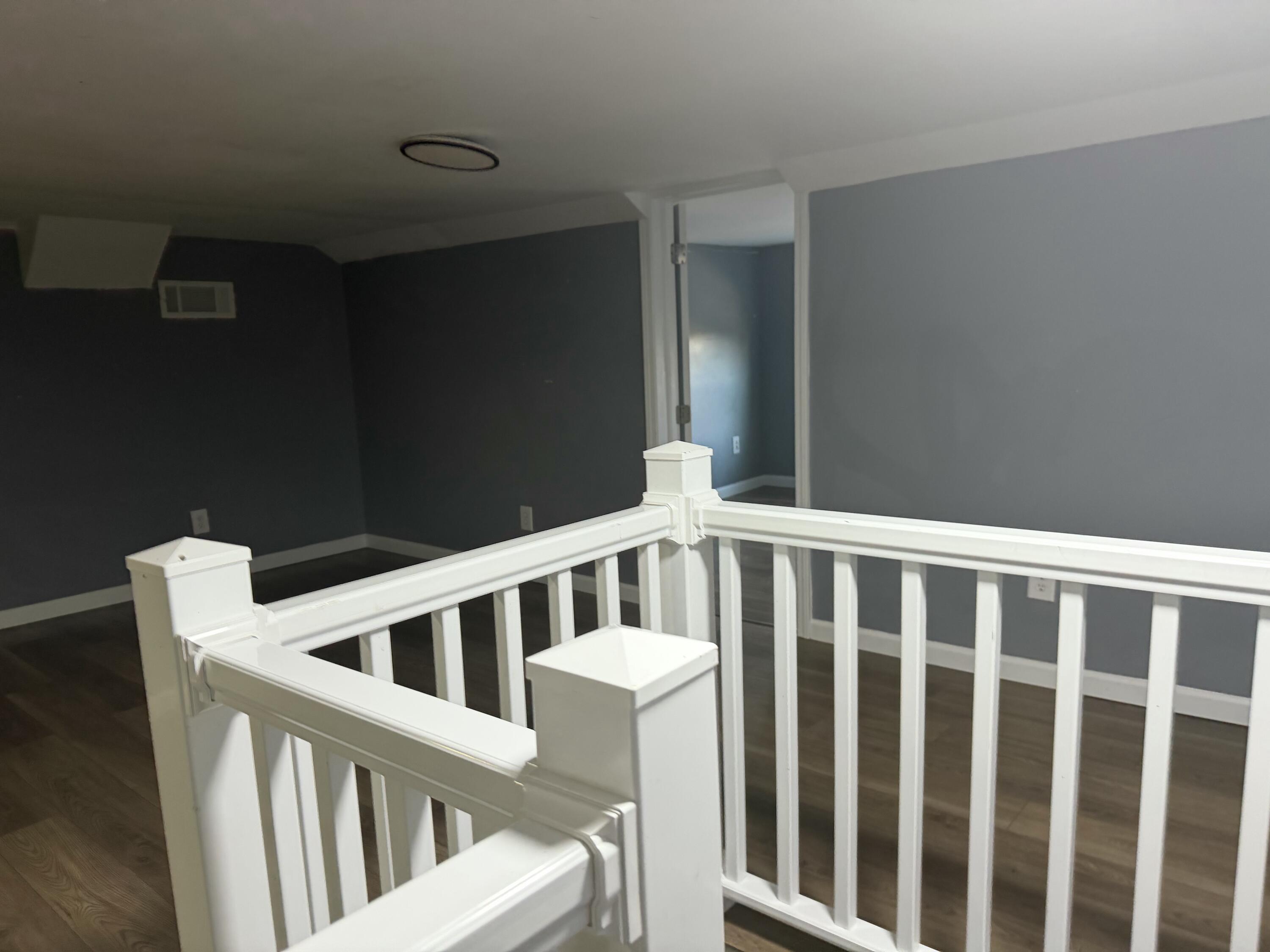 226 E Office Street Property Photo 9