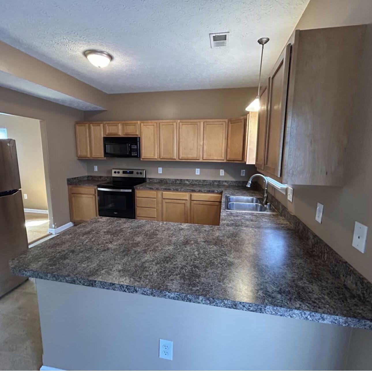 175 Santa Barbara Boulevard Property Photo 10