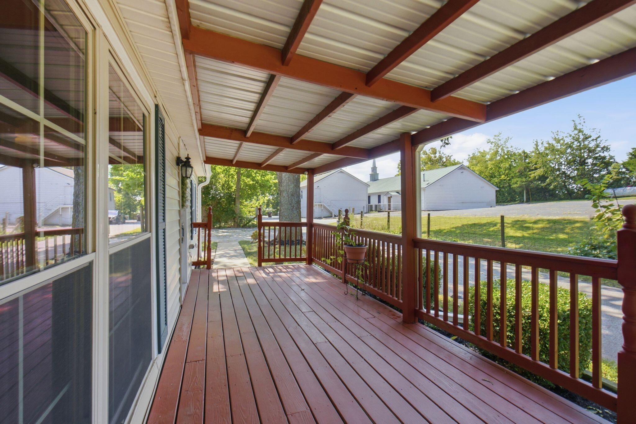 1418 Old Railroad Road Property Photo 5