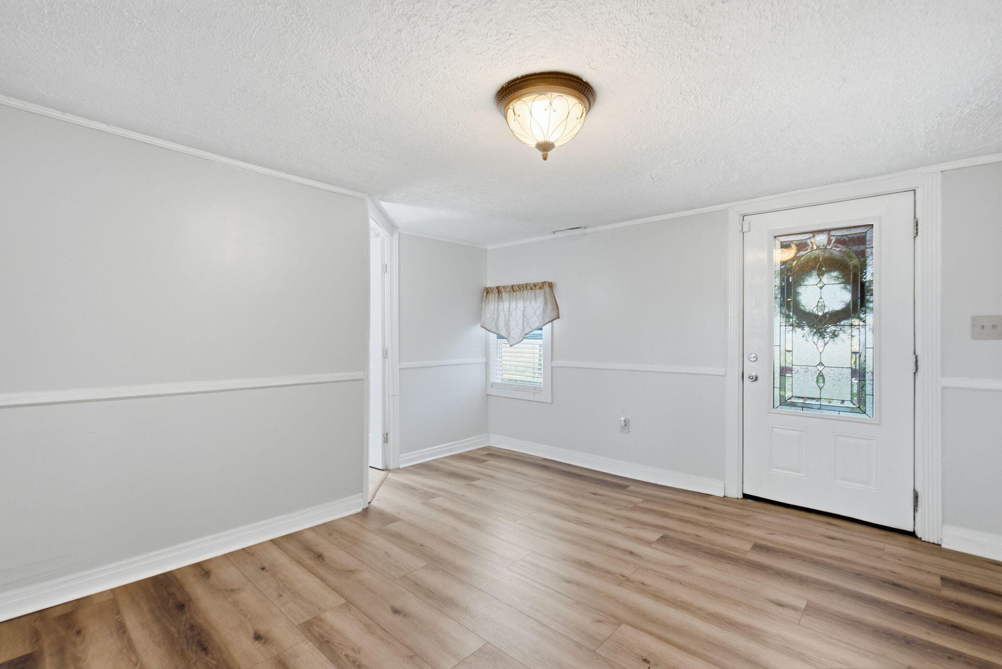1418 Old Railroad Road Property Photo 7
