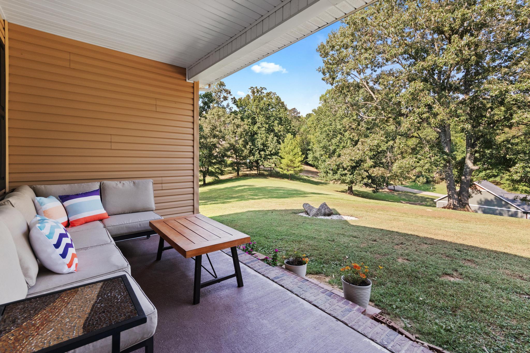 310 Rock Bowl Spring Drive Property Photo 33