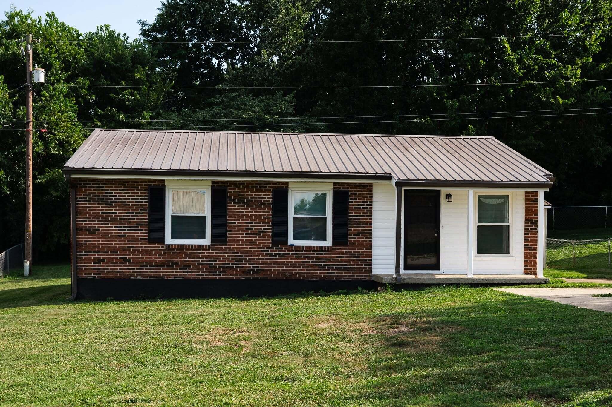 208 Burley Way Property Photo 2