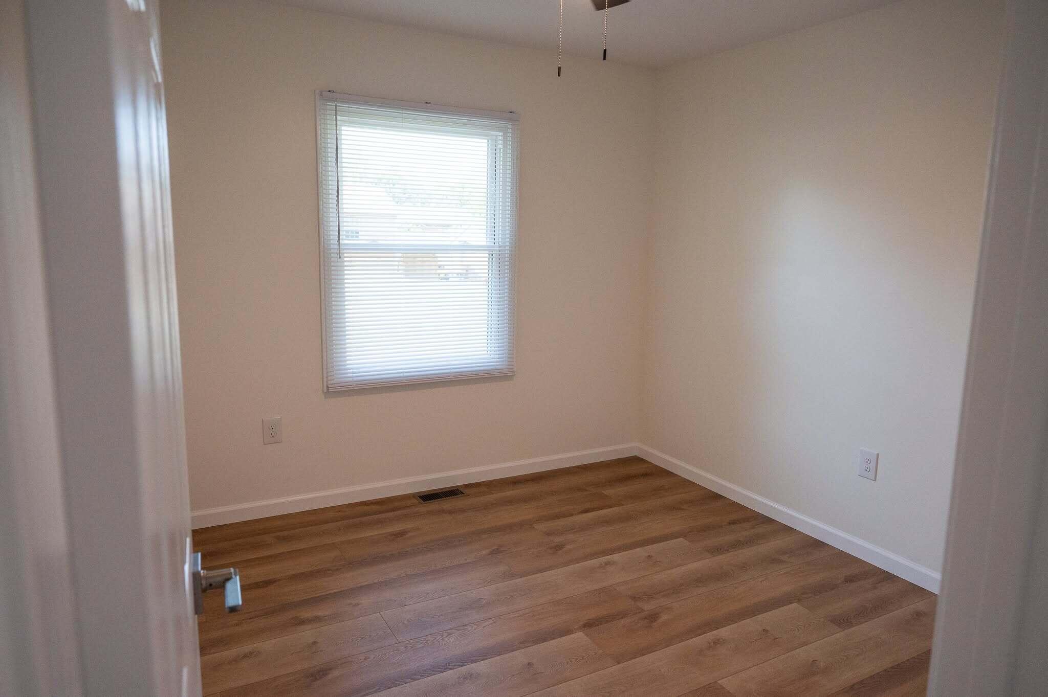 208 Burley Way Property Photo 8