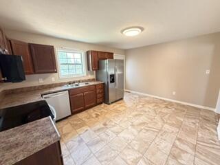 315 Pine Hill Drive Property Photo 5