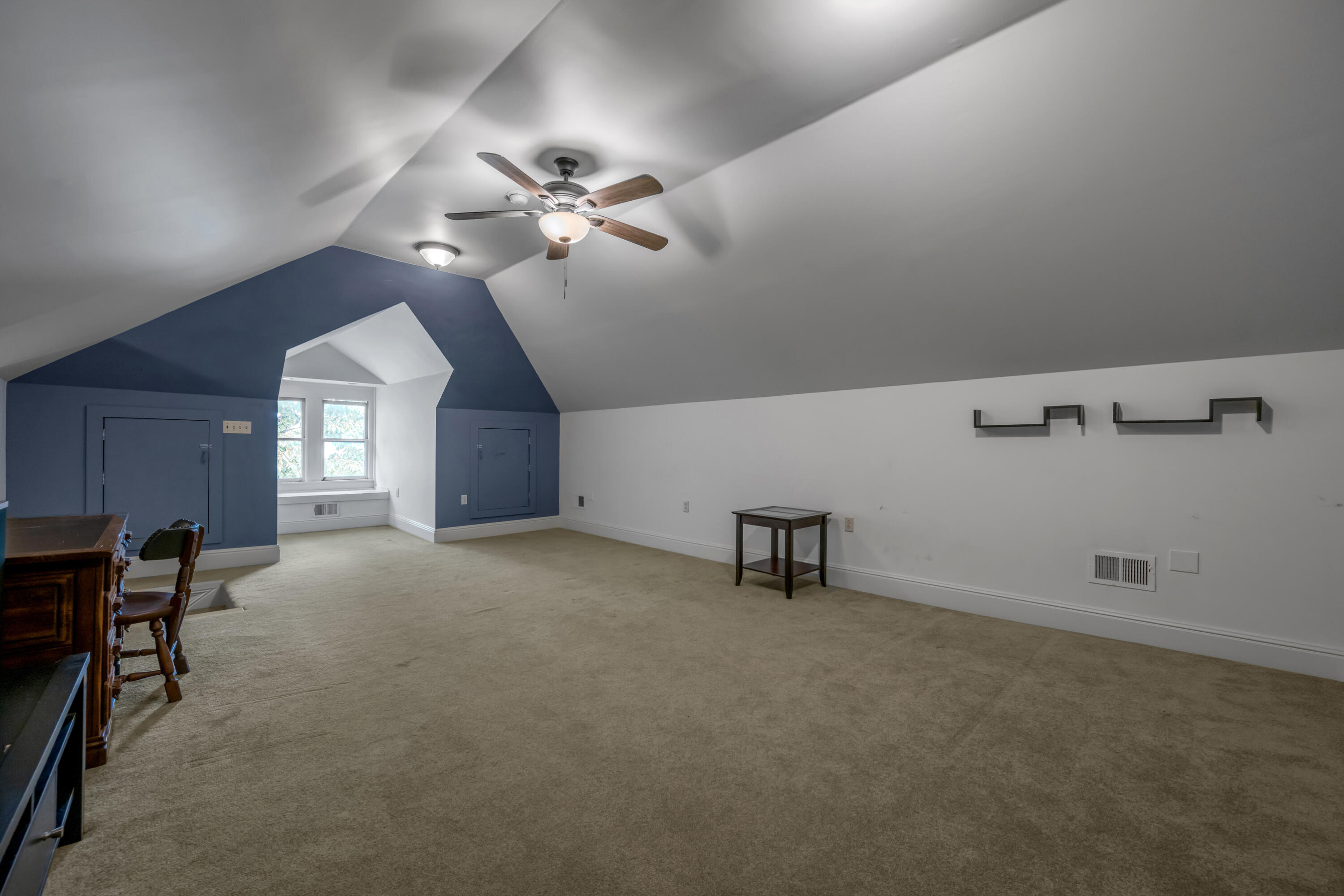 230 E Bell Court Property Photo 73