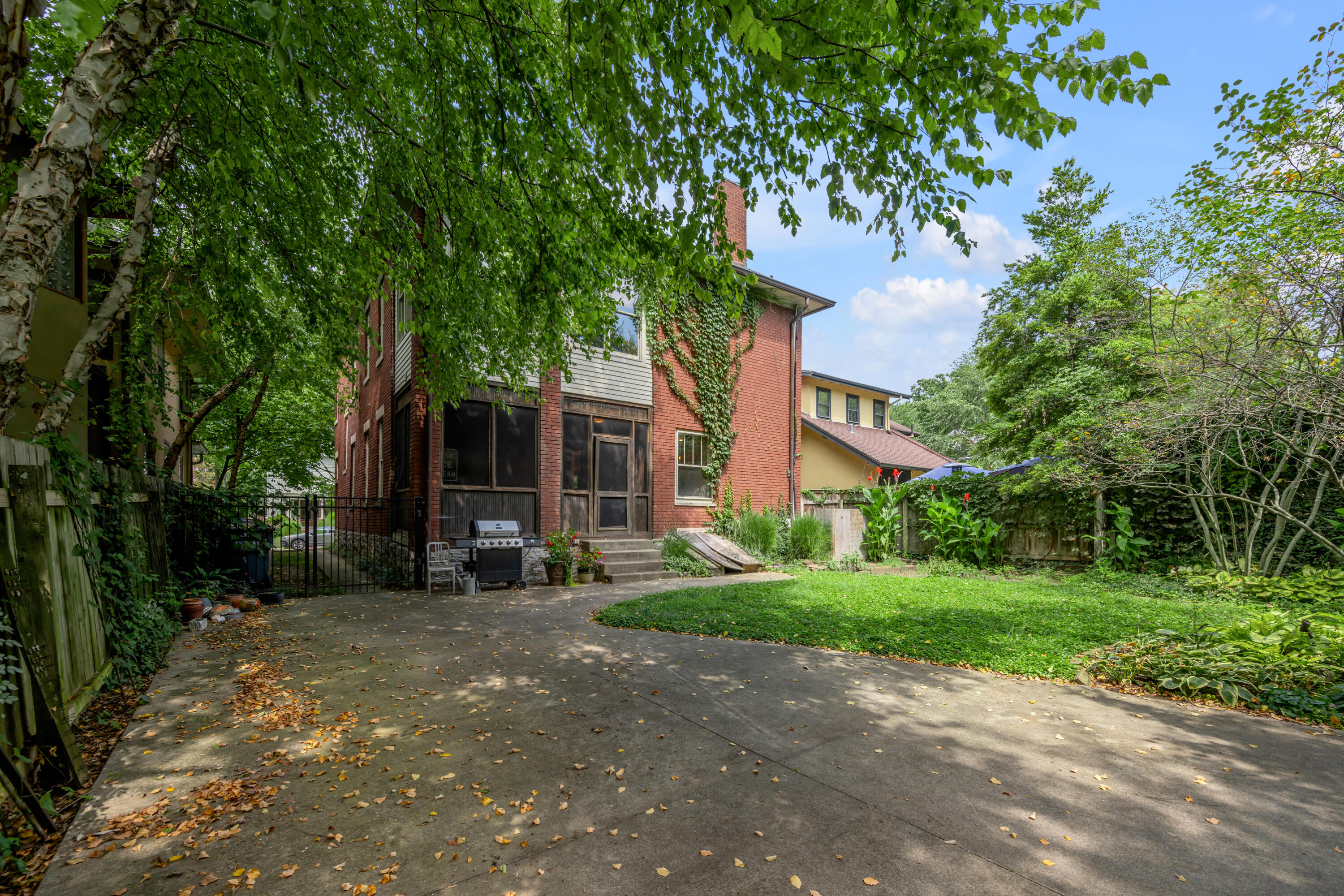 230 E Bell Court Property Photo 80