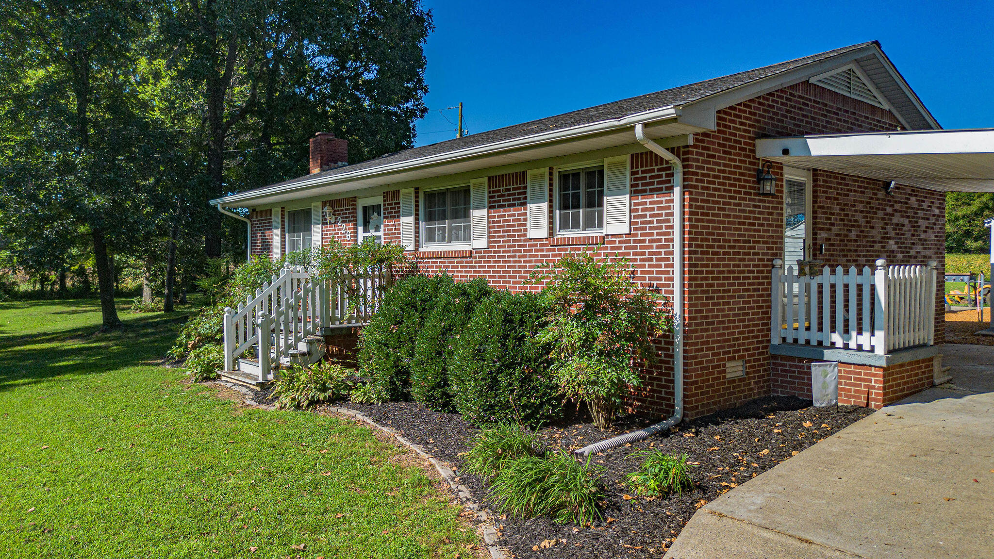 226 Oak Grove Church Road Property Photo 4